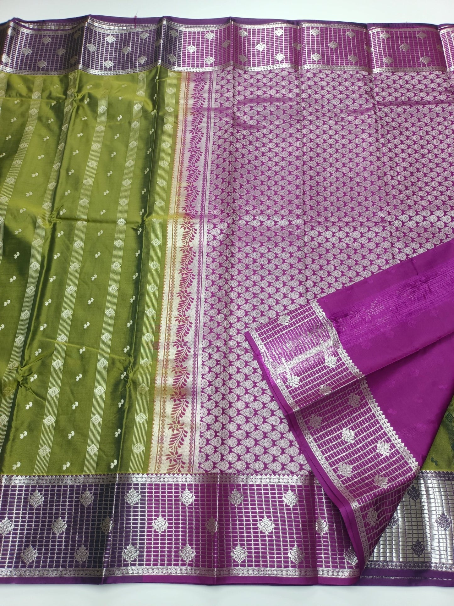 ART SILK SAREE - B S CHANNABASAPPA & SONS