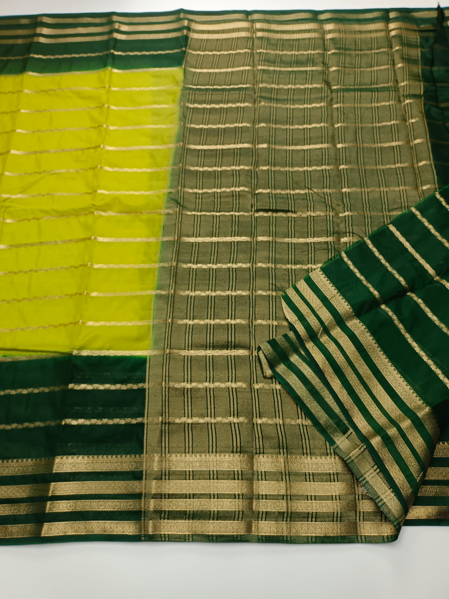 SEMI CREPE SILK SAREE