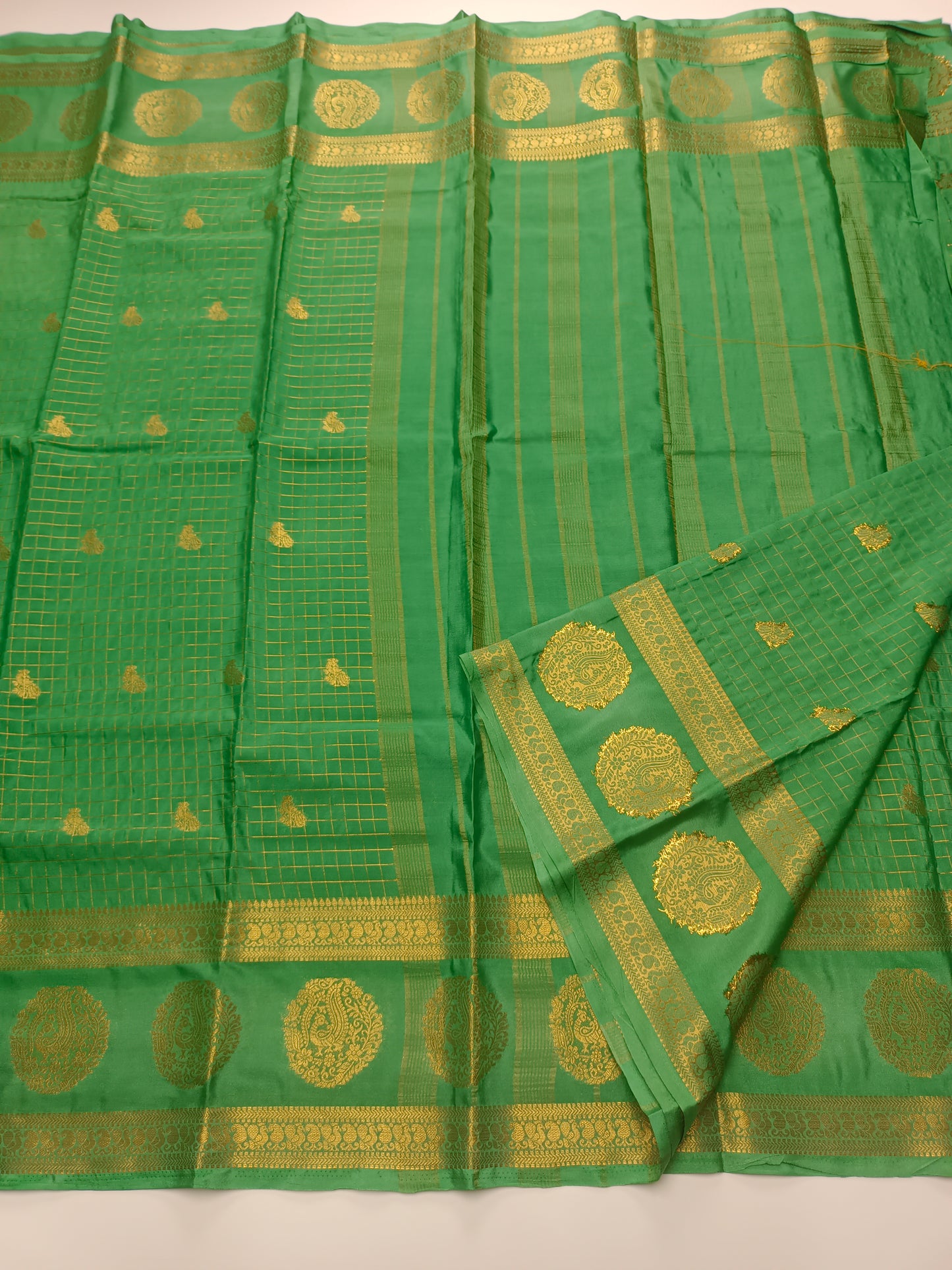 SEMI CRPE SILK SAREE