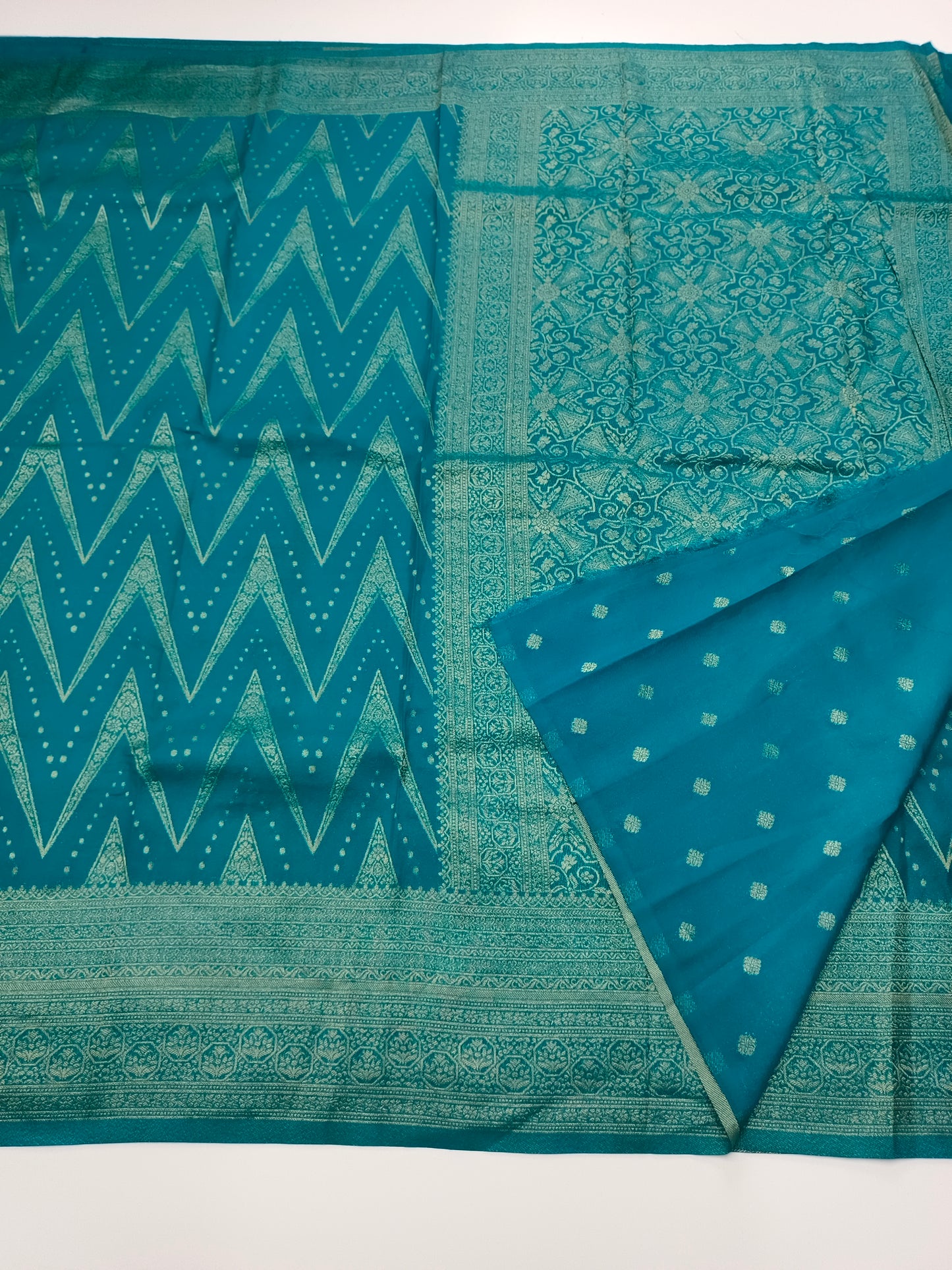 FANCY CRUSH CHIFFON SAREE