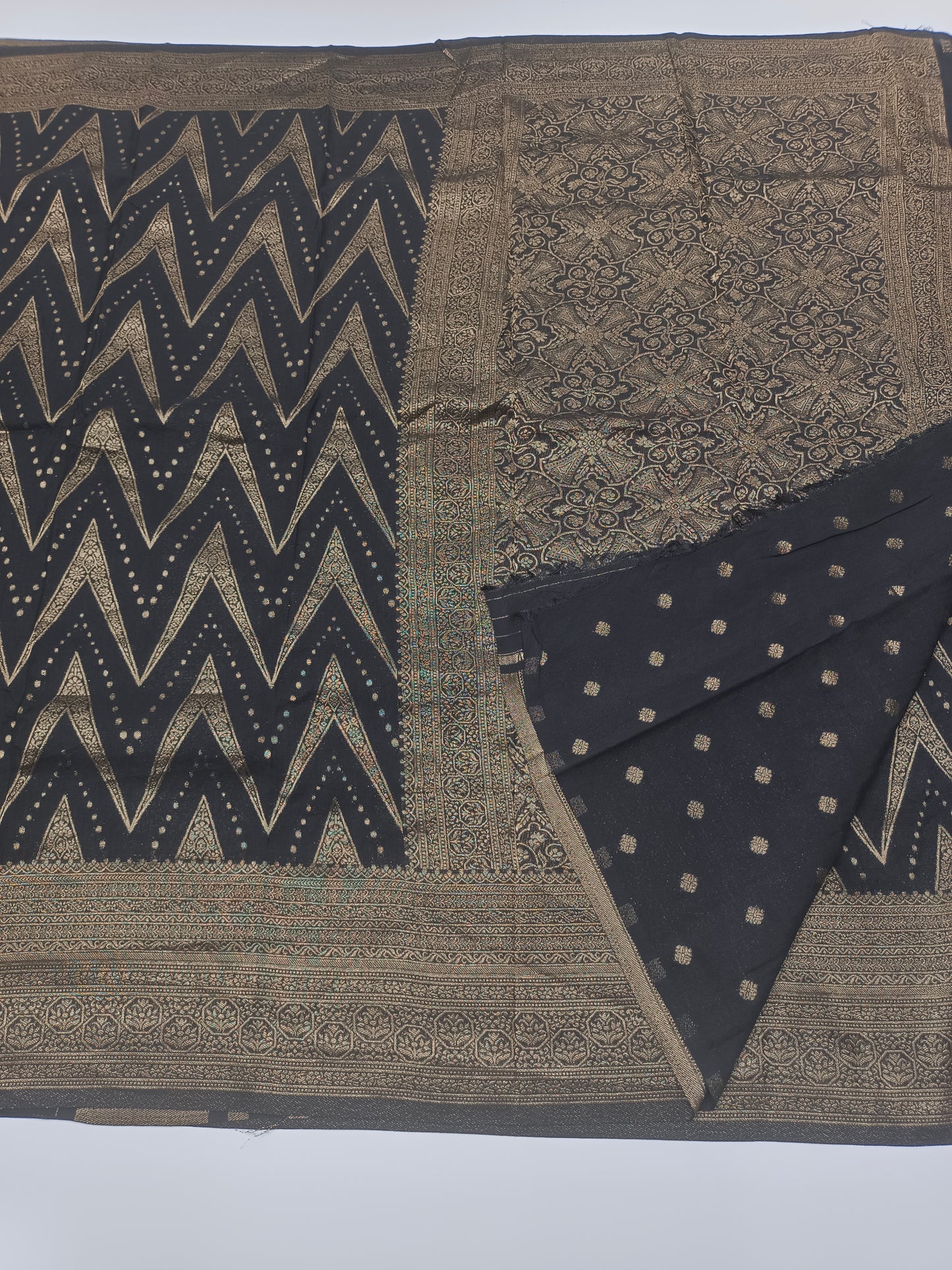 FANCY CRUSH CHIFFON SAREE