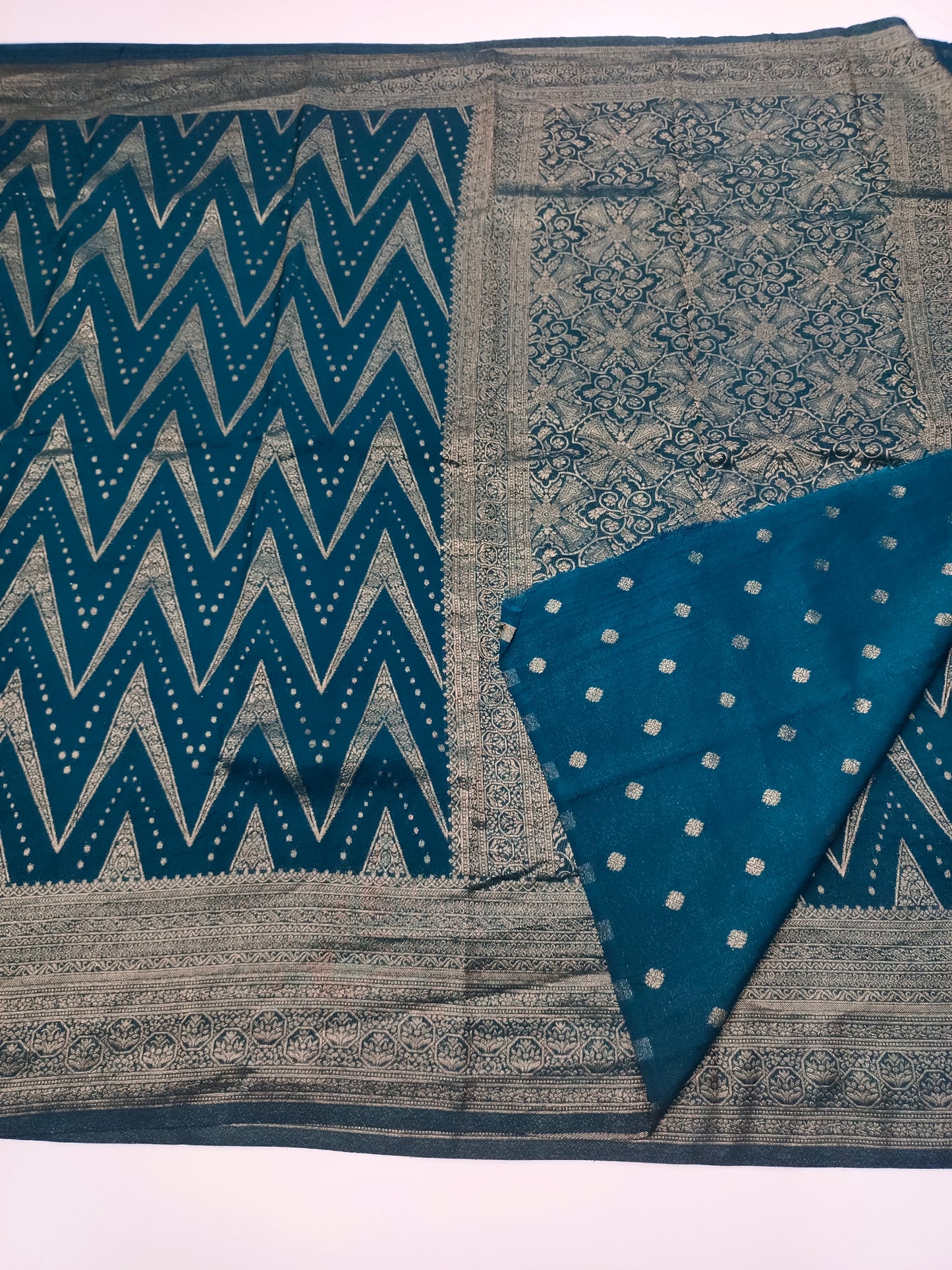 FANCY CRUSH CHIFFON SAREE
