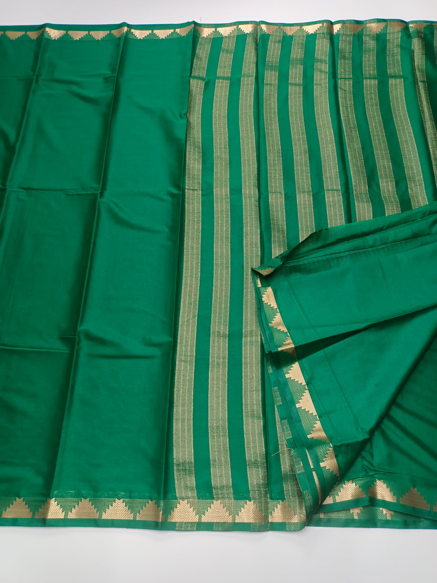 ART CREPE SAREE