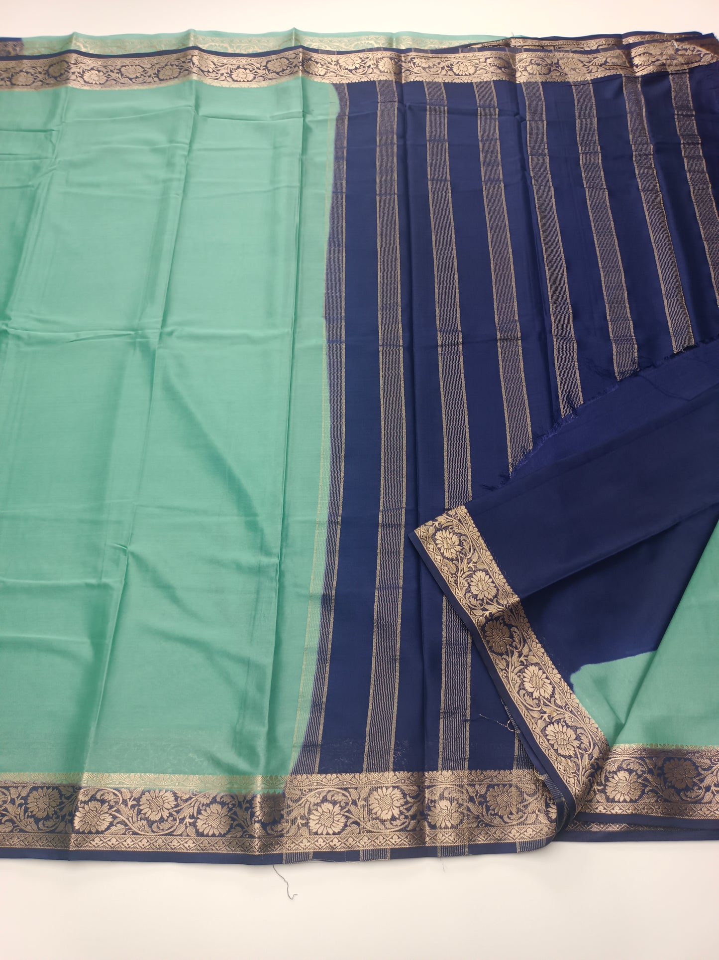 ART CREPE SAREE
