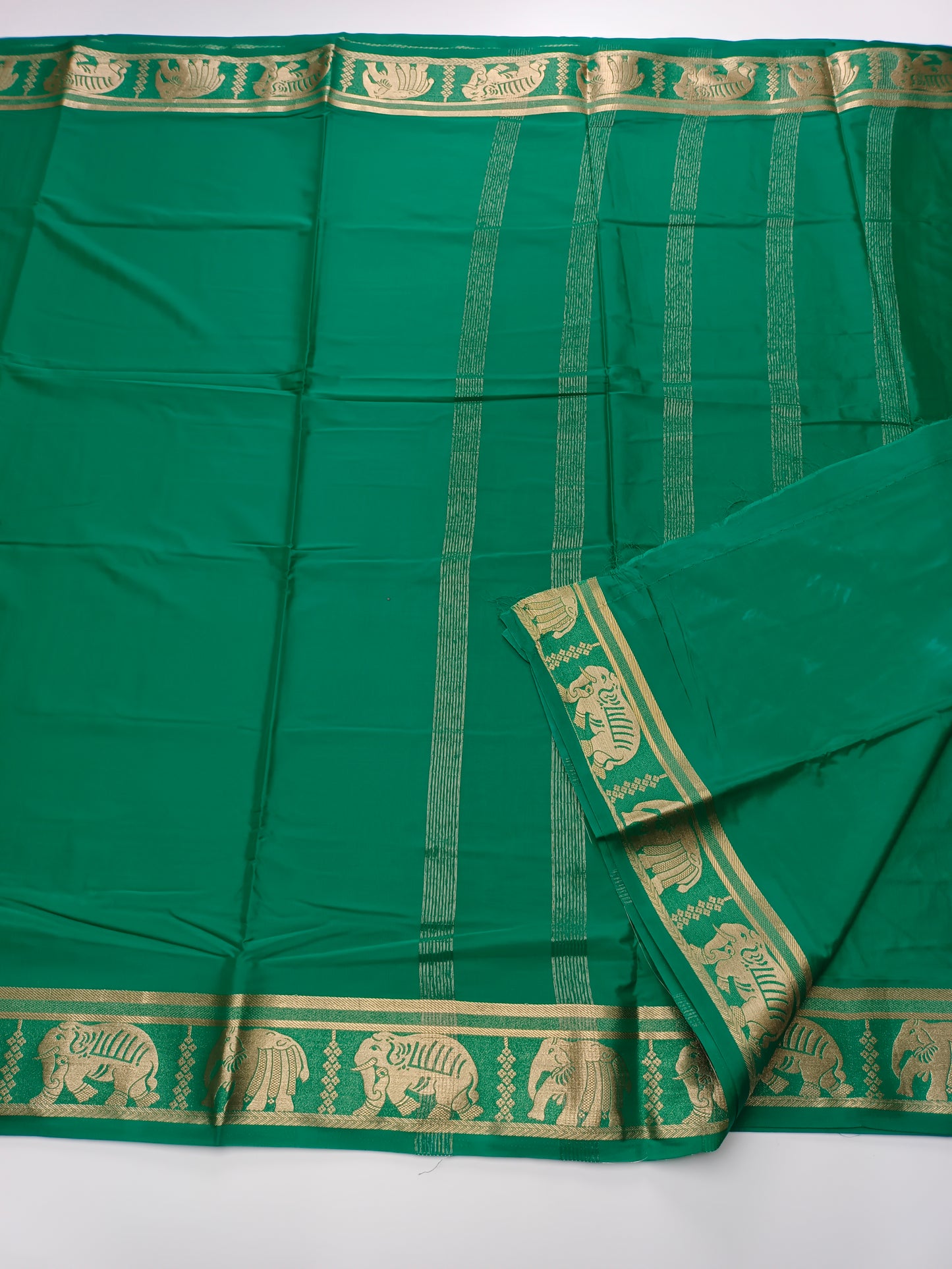 ART CREPE SAREE