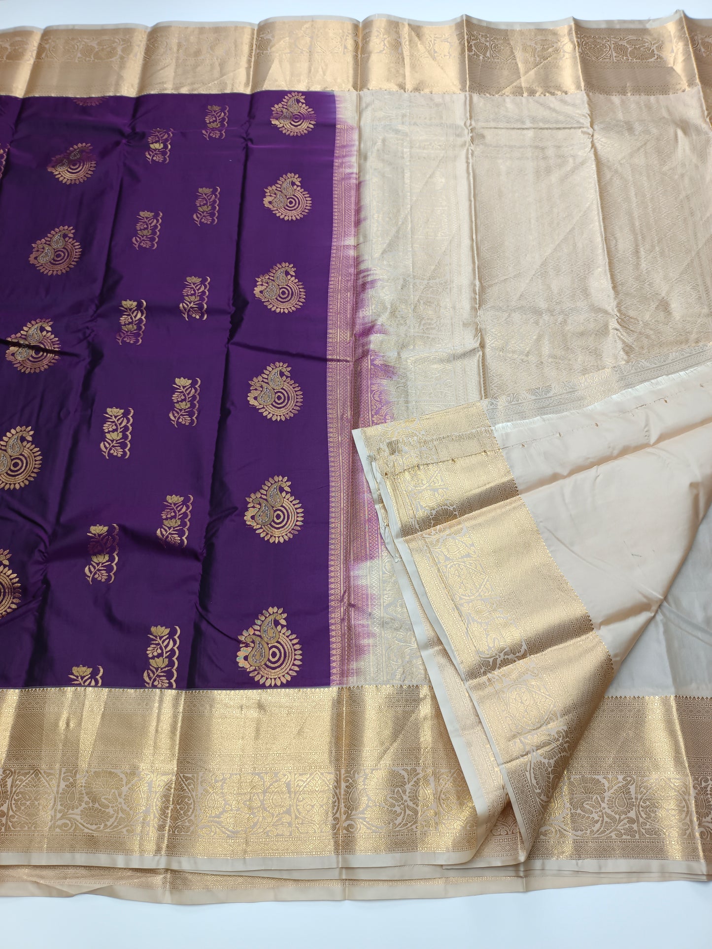 KANCHIPURAM SEMI SILK SAREE