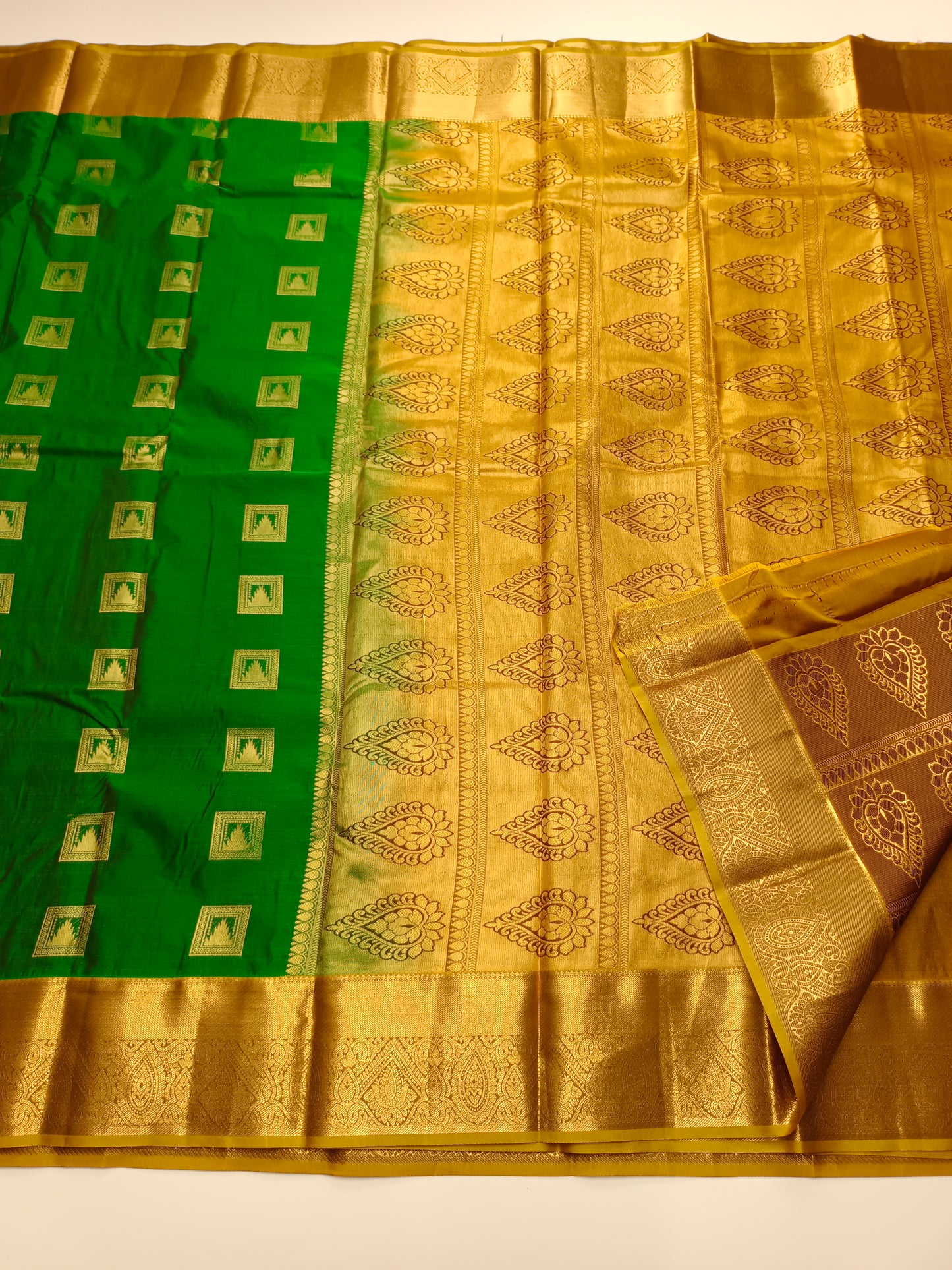KANCHIPURAM SEMI SILK SAREE