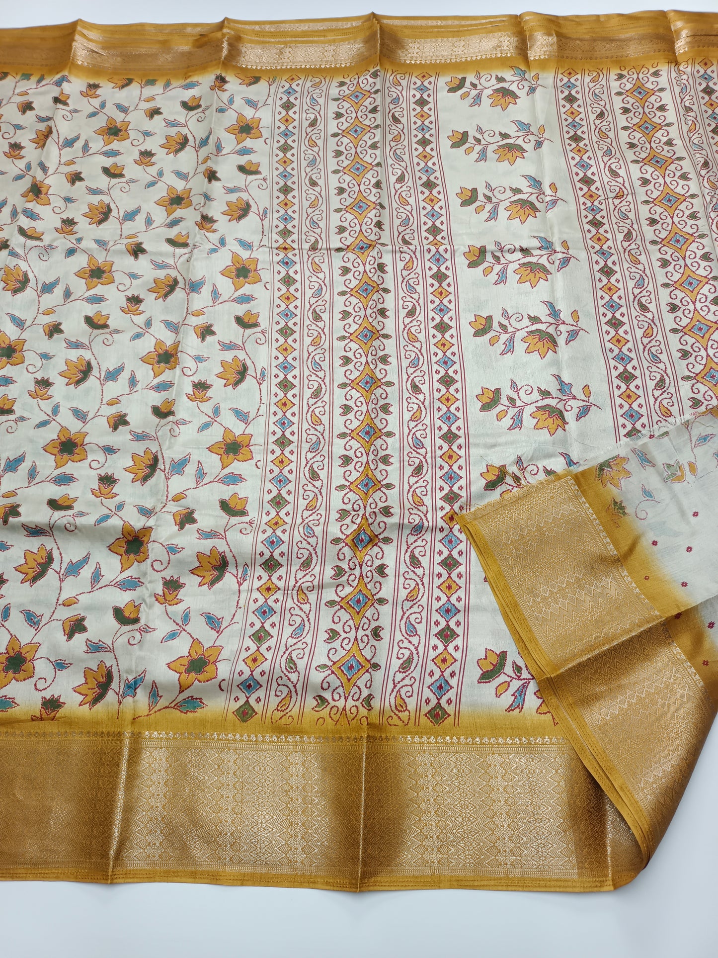FANCY DOLA SILK SAREE