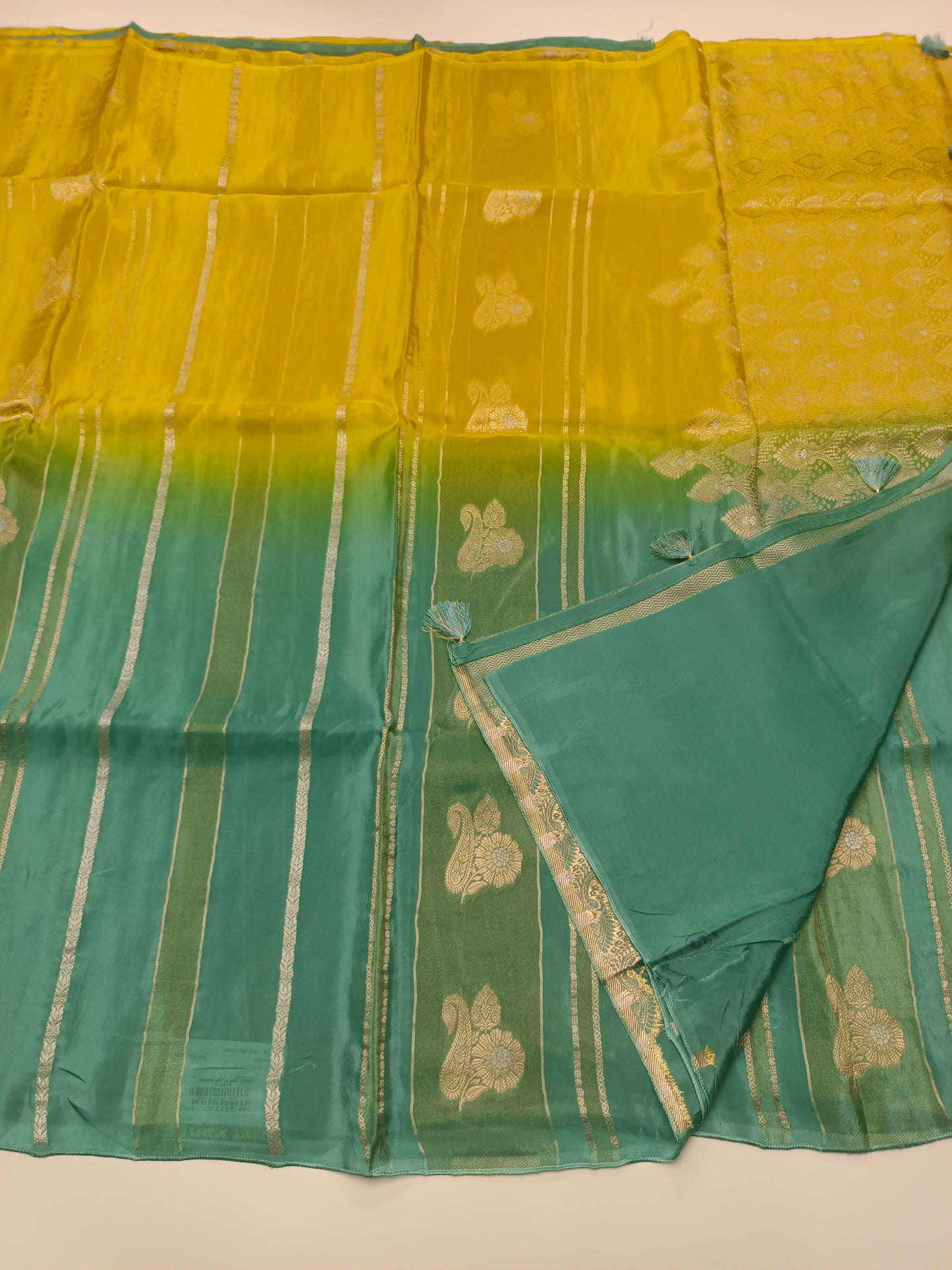 2D FANCY SATIN CREPE SILK SAREE