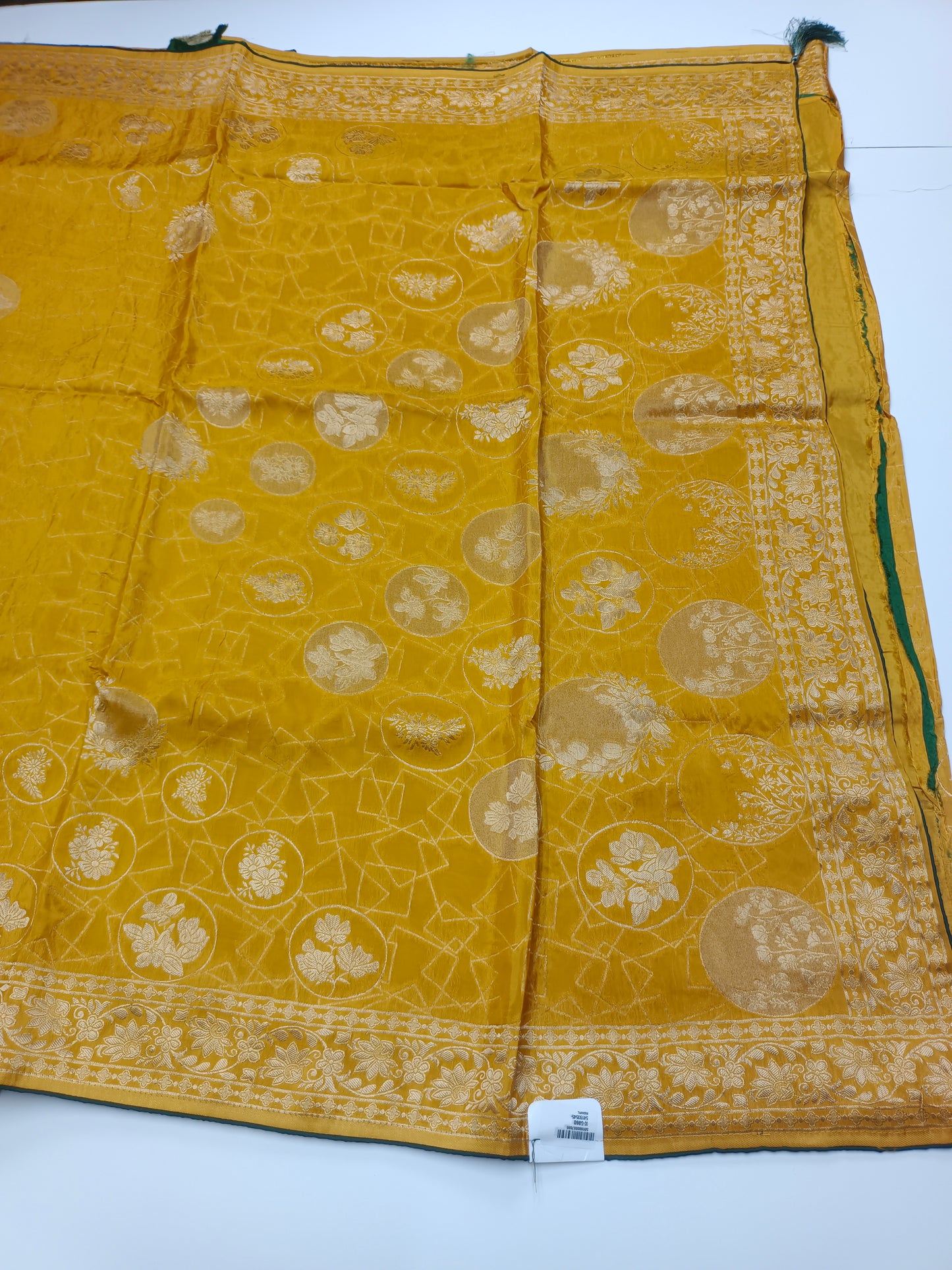 FANCY SEMI DOLA SILK SAREE (SPECIAL 30% DISCOUNT)