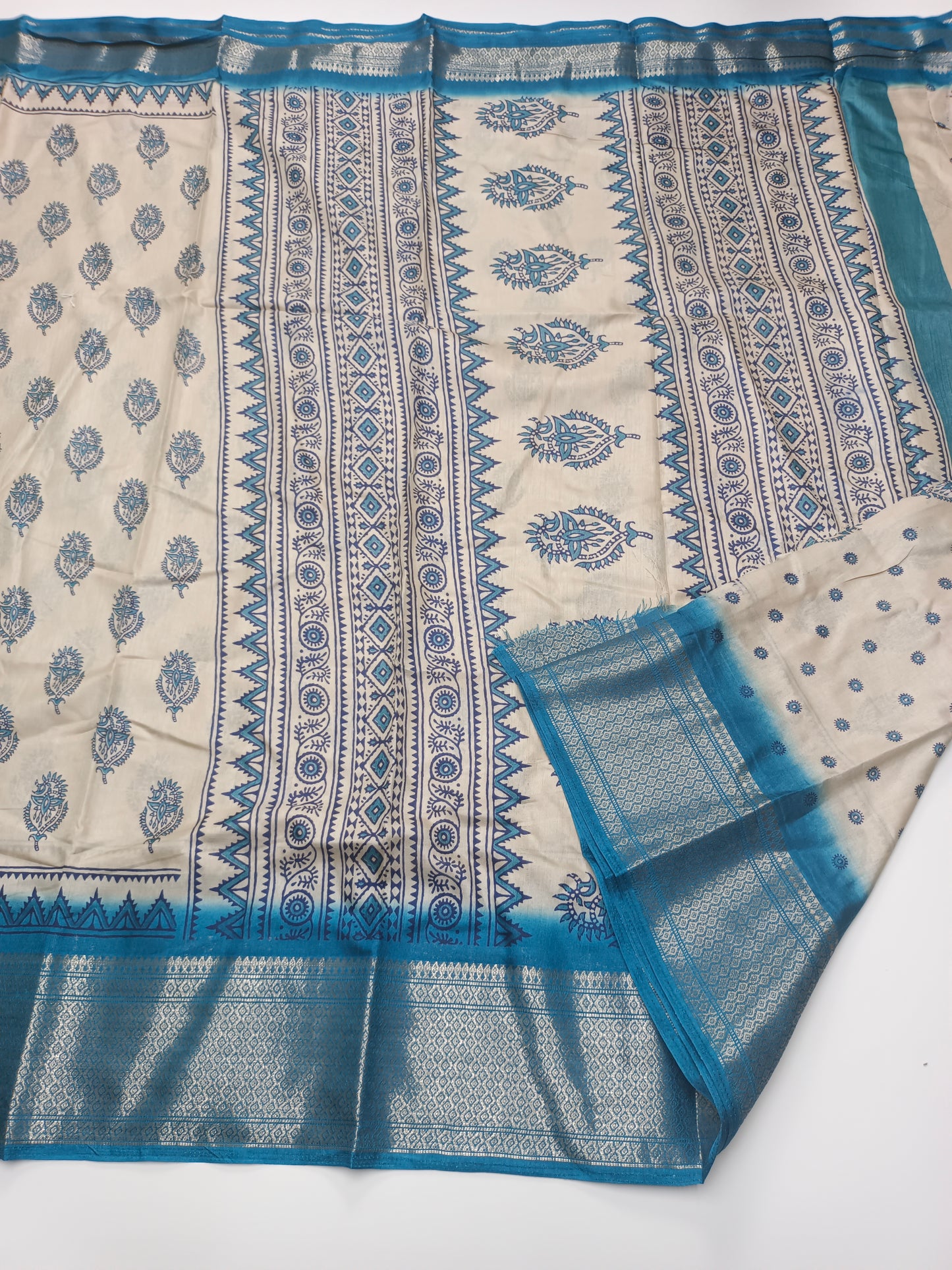 FANCY DOLA SILK SAREE