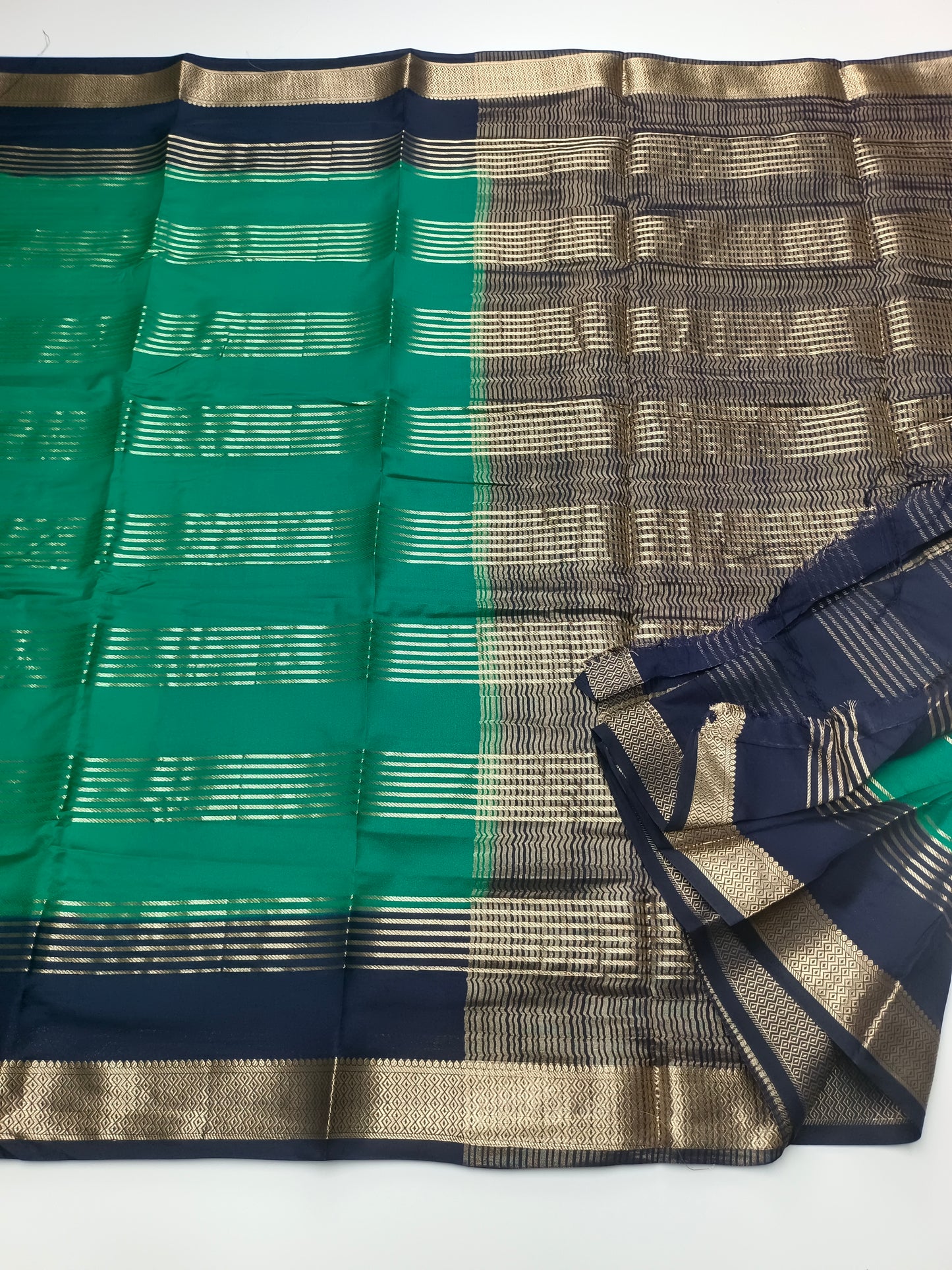 ART CREPE SAREE