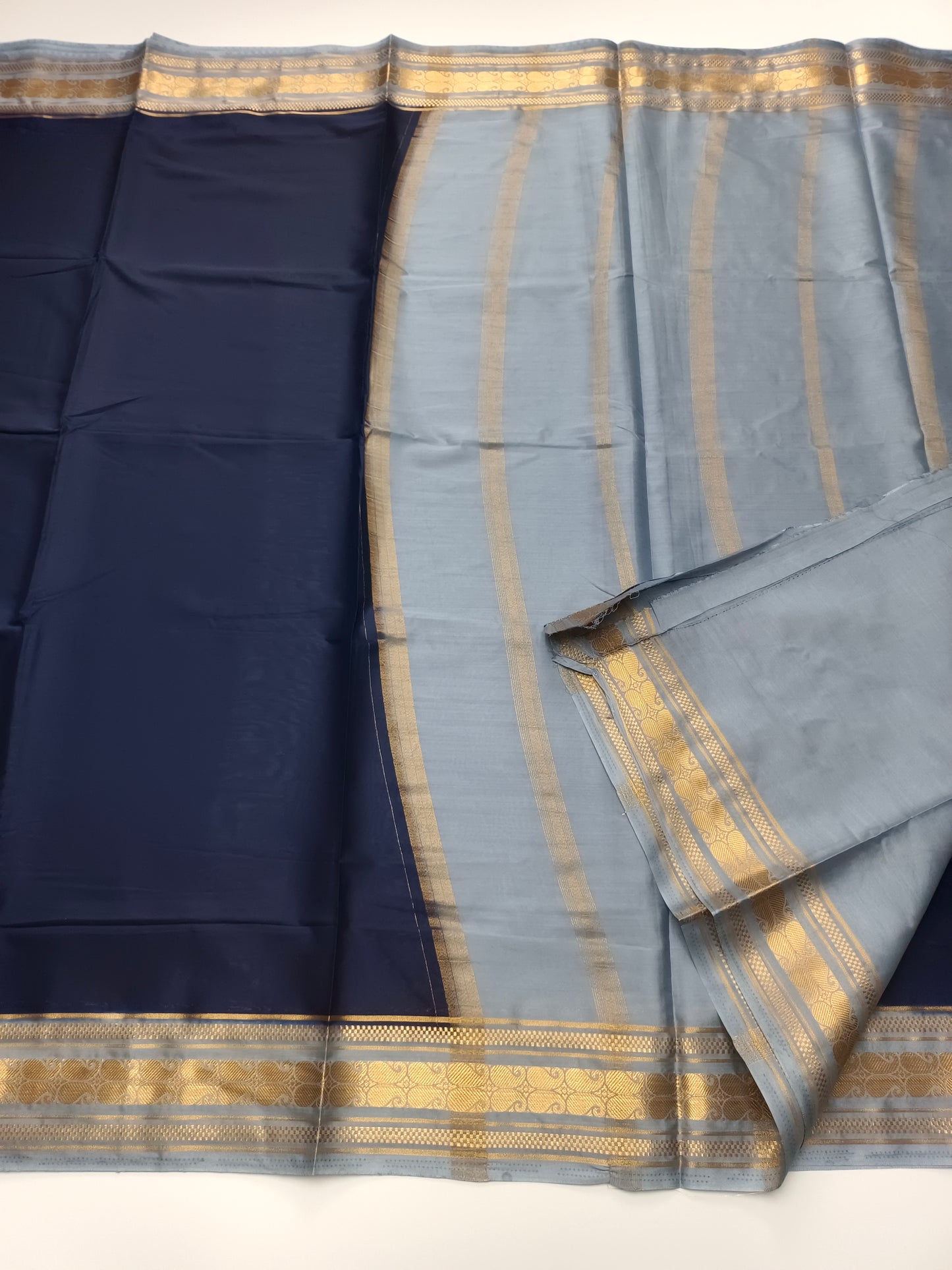 ART CREPE SAREE