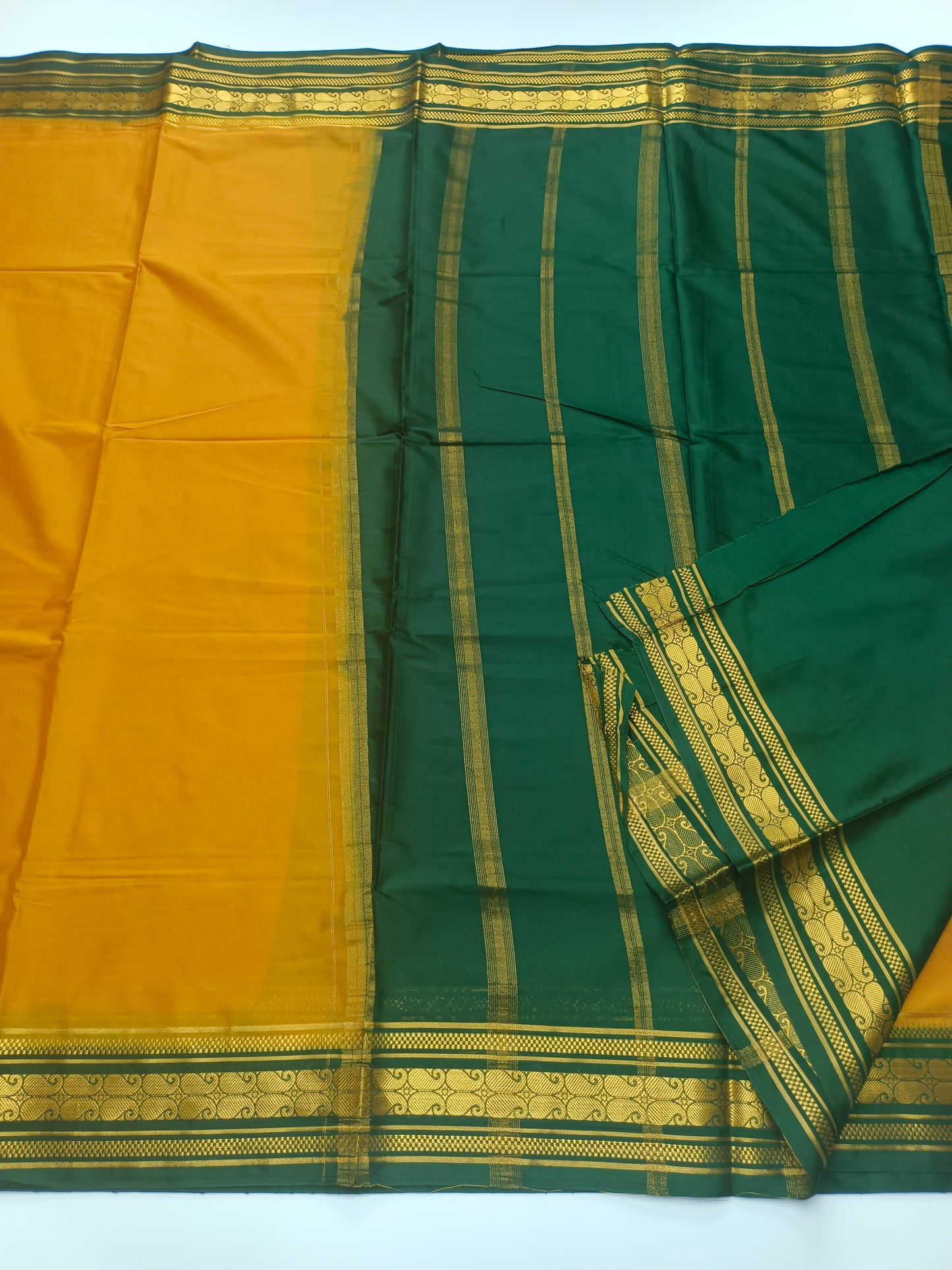 ART CREPE SAREE