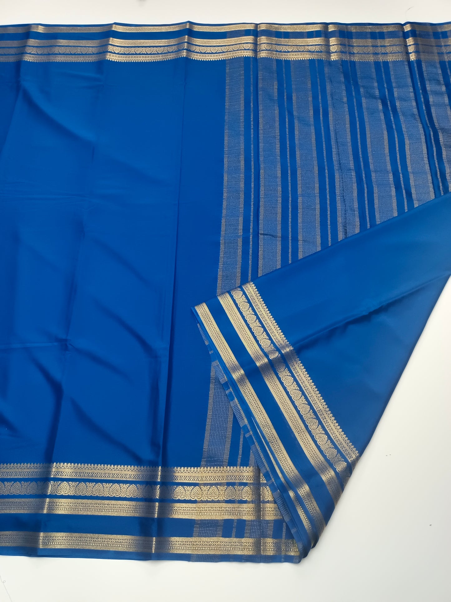 SEMI CREPE SILK SAREE (STAIN PROOF )