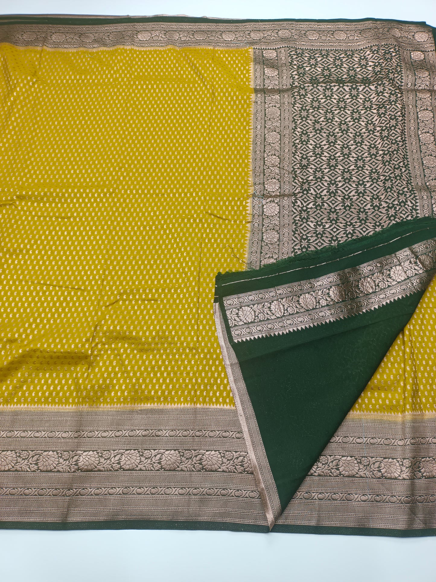 1000 BUTTA FANCY CREPE SAREE