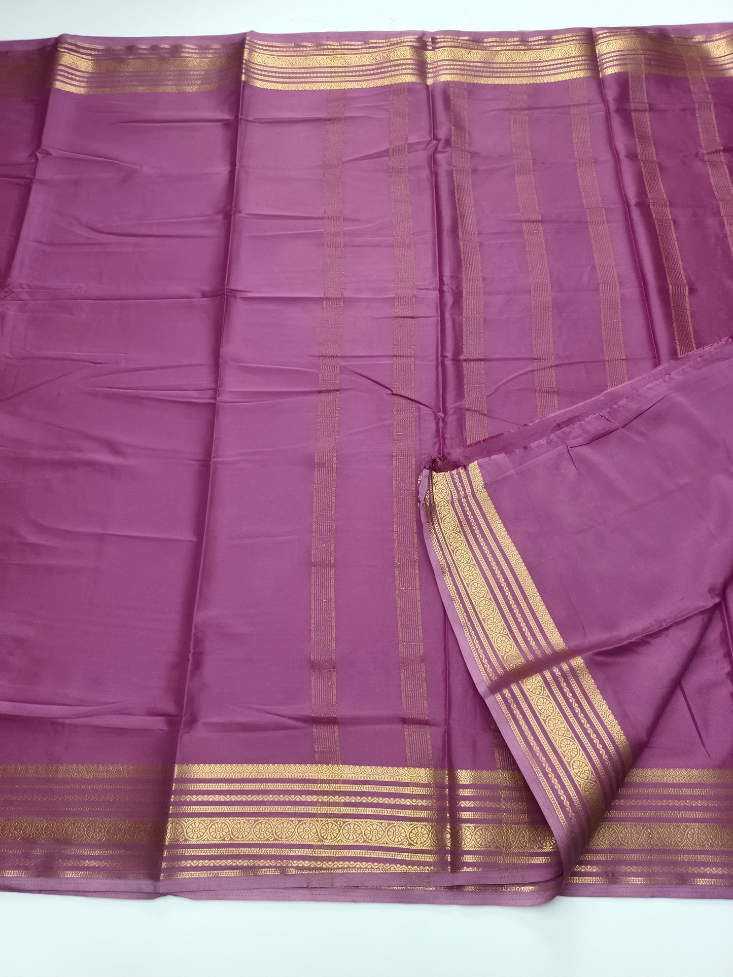 ART CREPE SAREE