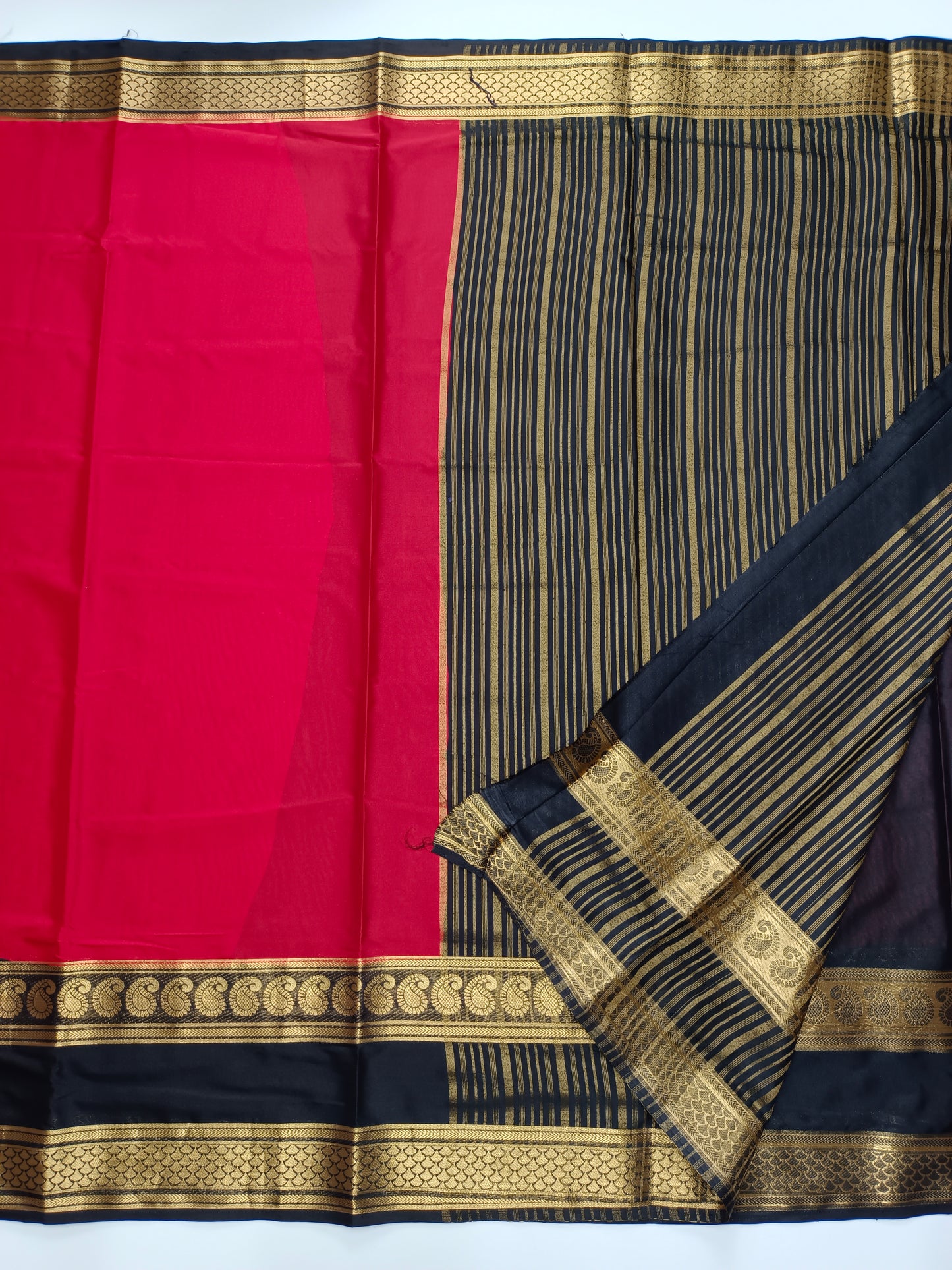 ART CREPE SAREE