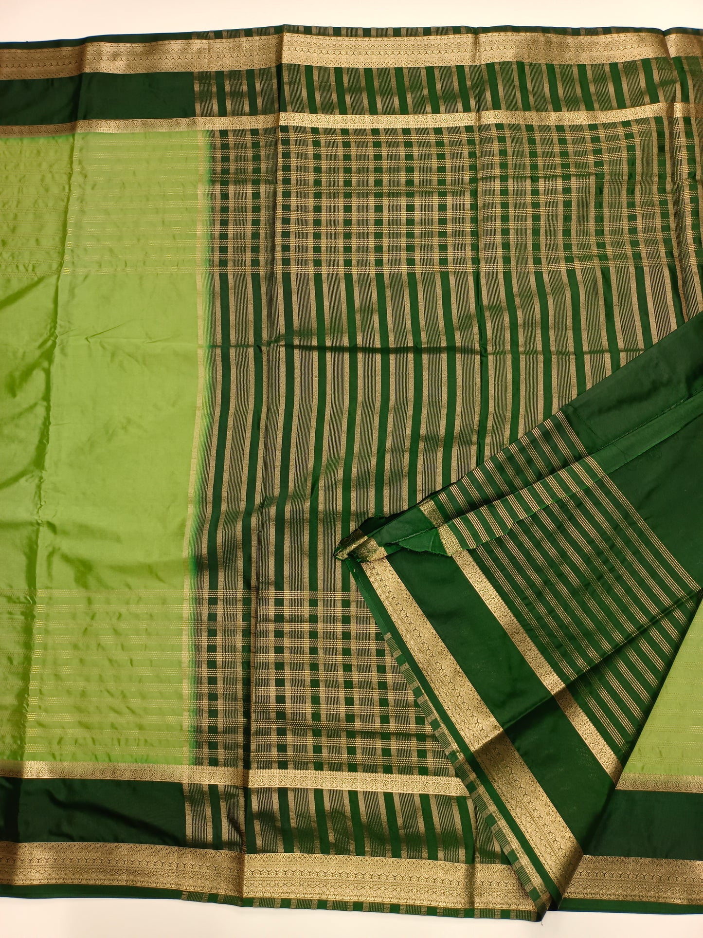 ART CREPE SAREE
