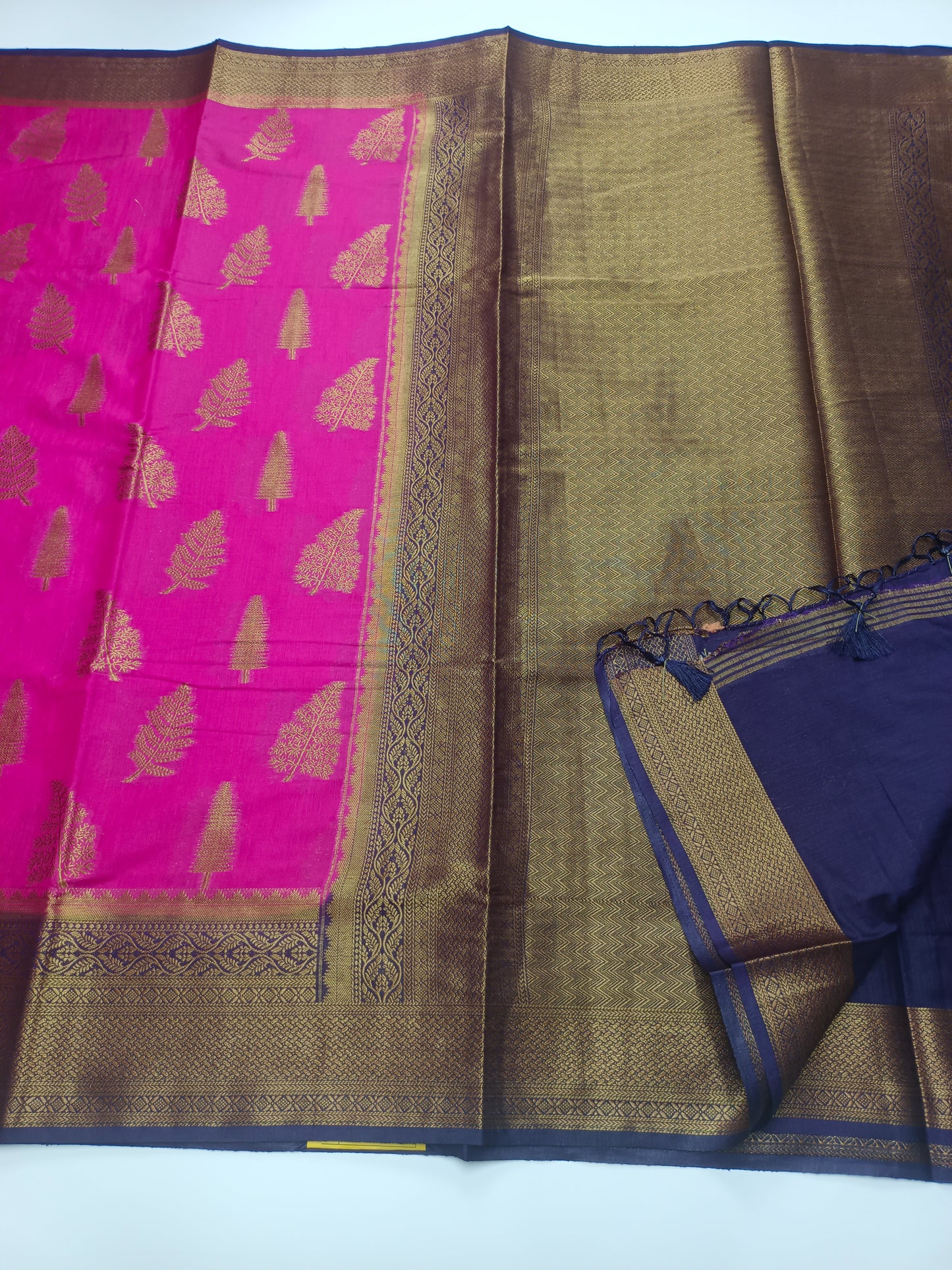 FANCY ART WORK SAREE (SPECIAL 30% DISCOUNT)