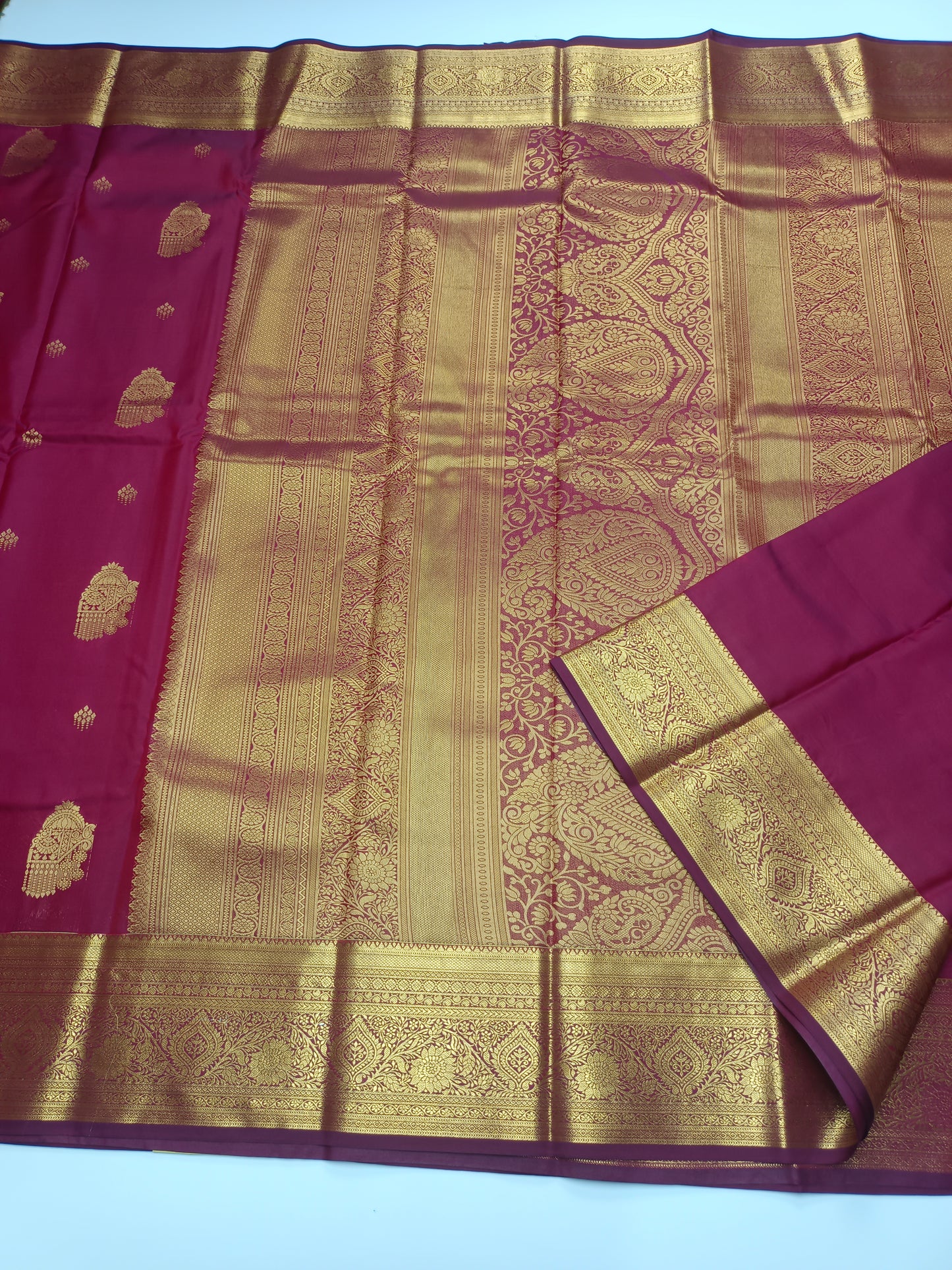 KANCHIPURAM SEMI SILK SAREE