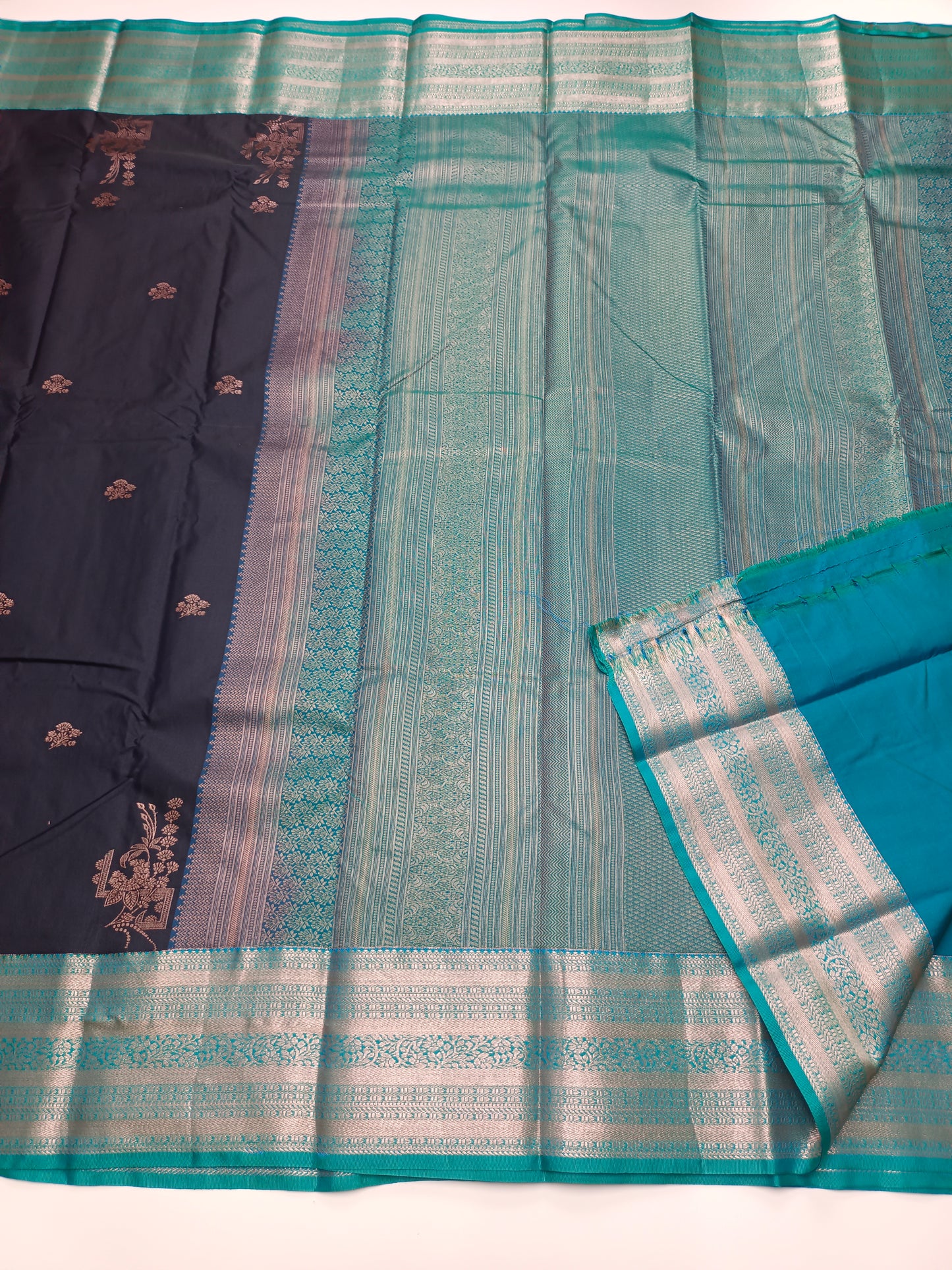 KANCHIPURAM SEMI SILK SAREE