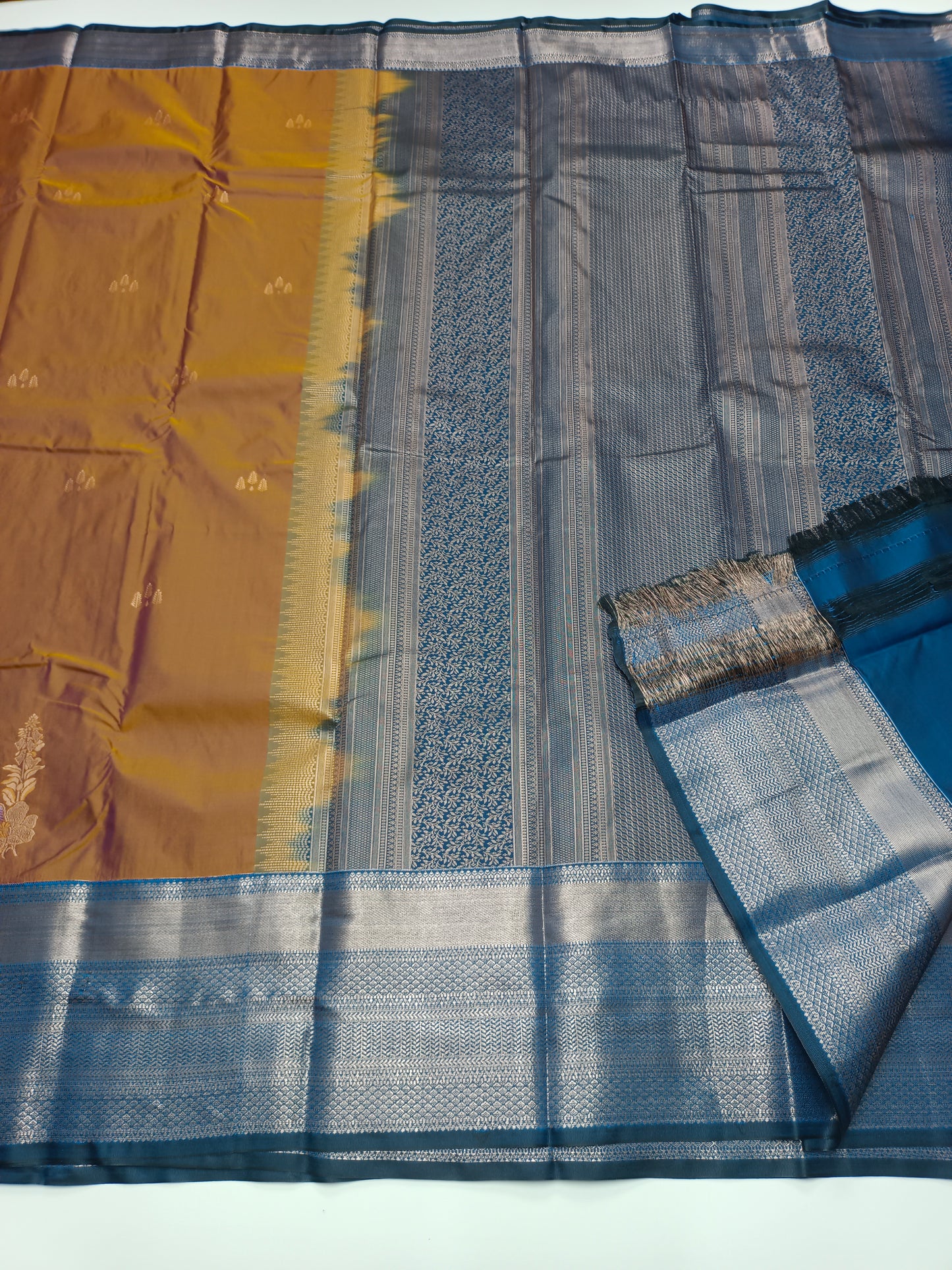 KANCHIPURAM SEMI SILK SAREE