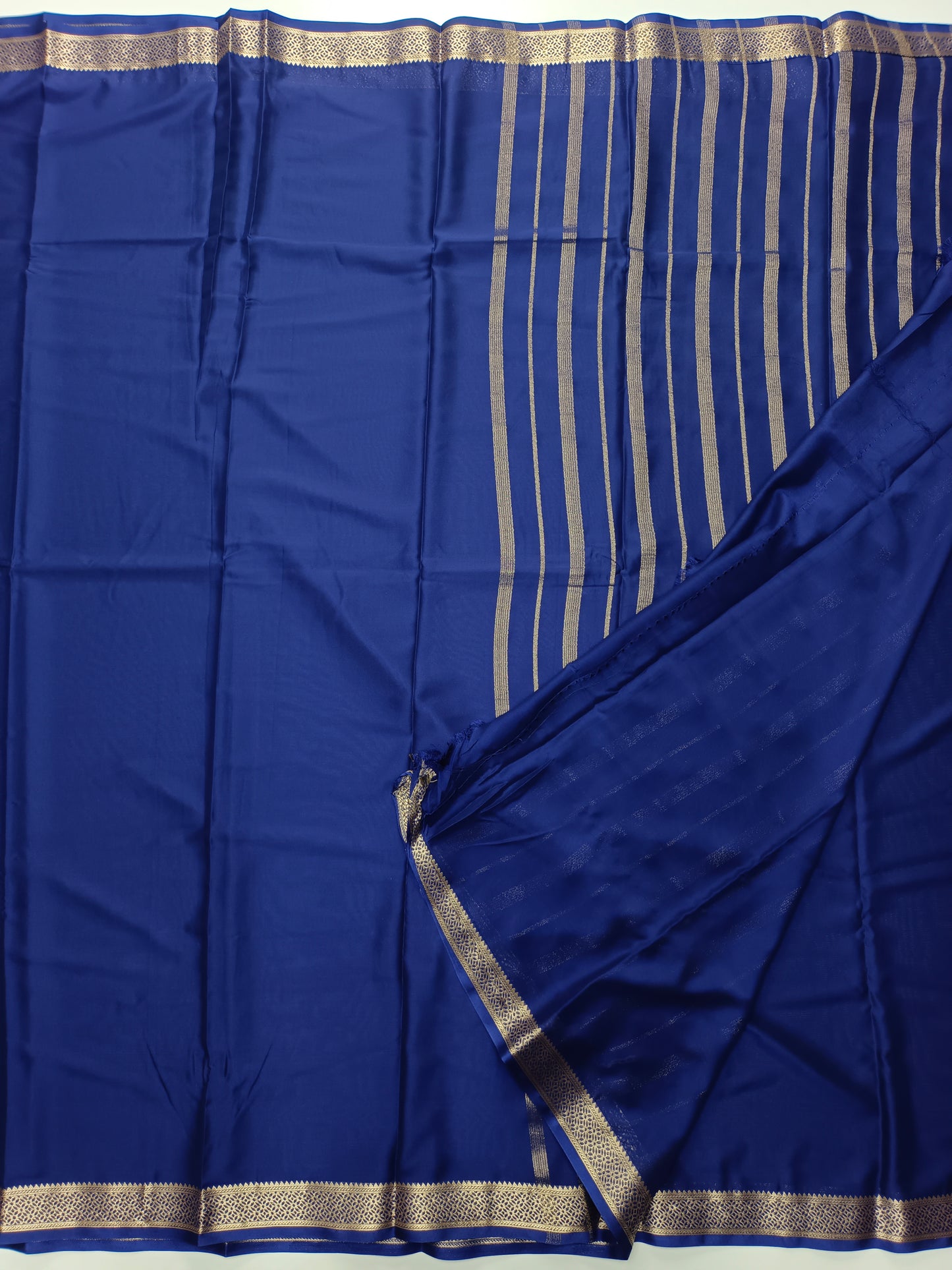 ART CREPE SAREE