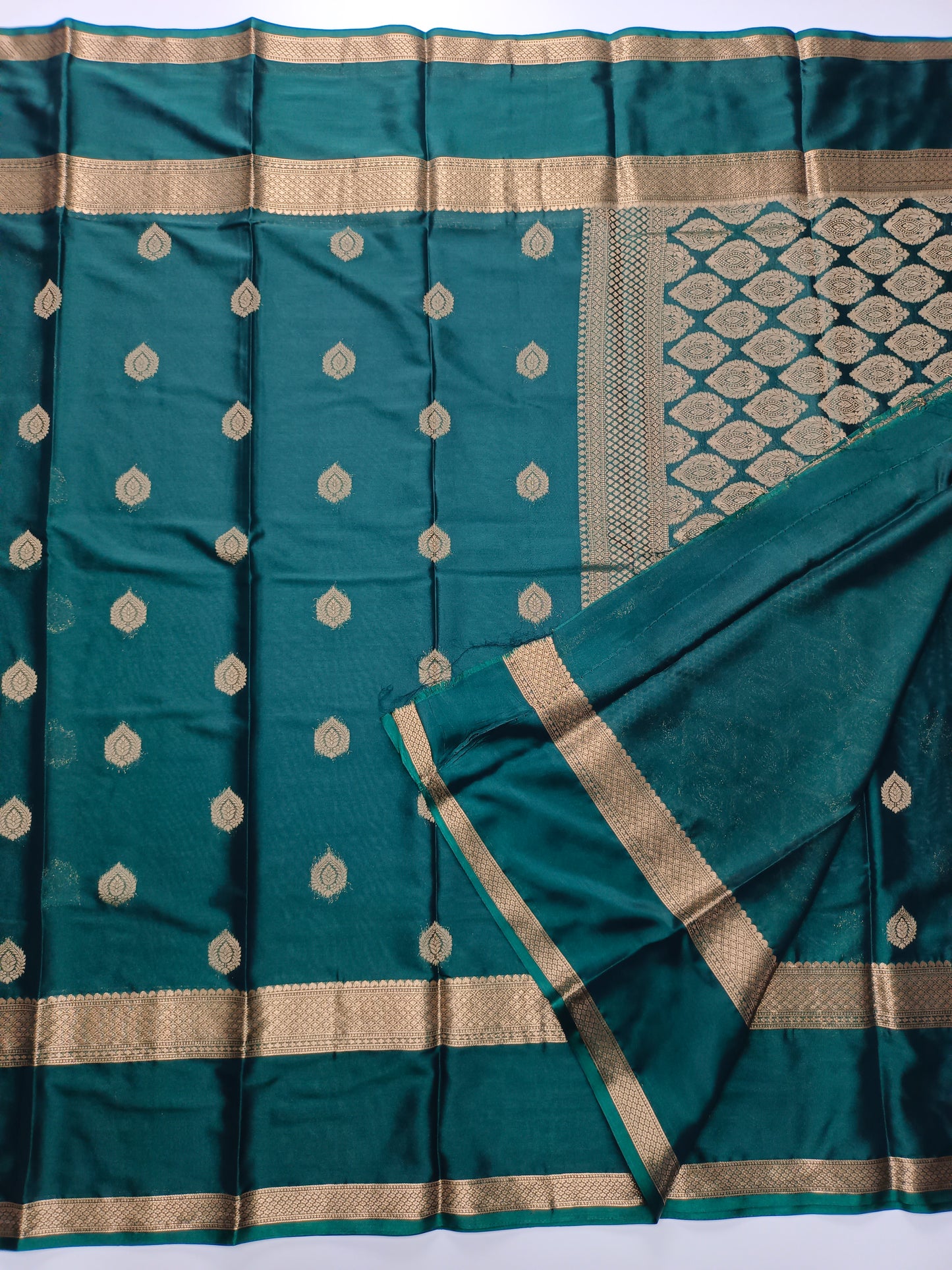 SEMI CREPE SILK SAREE