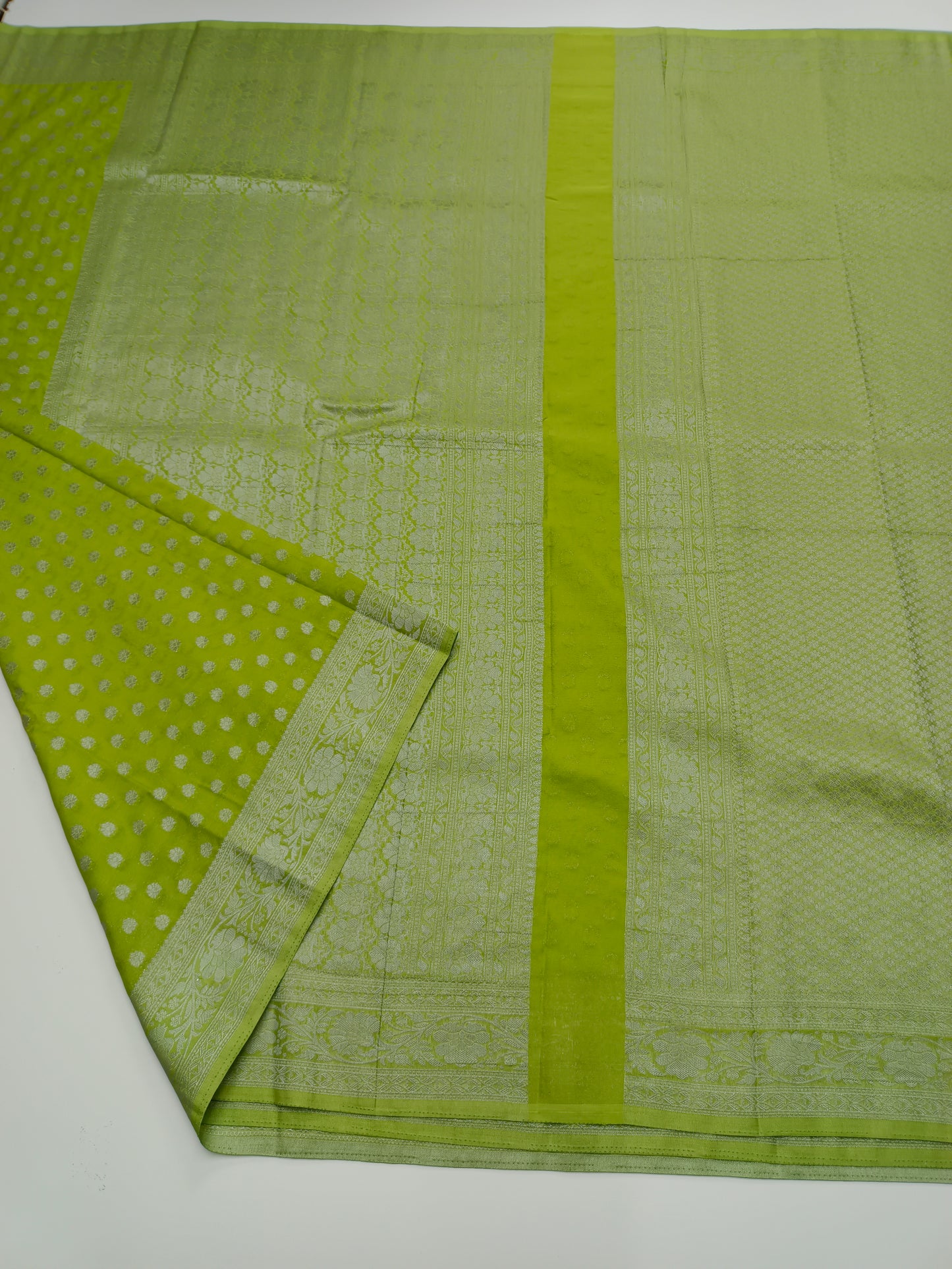 SEMI KADDI GEORGETTE CHIFFON SAREE