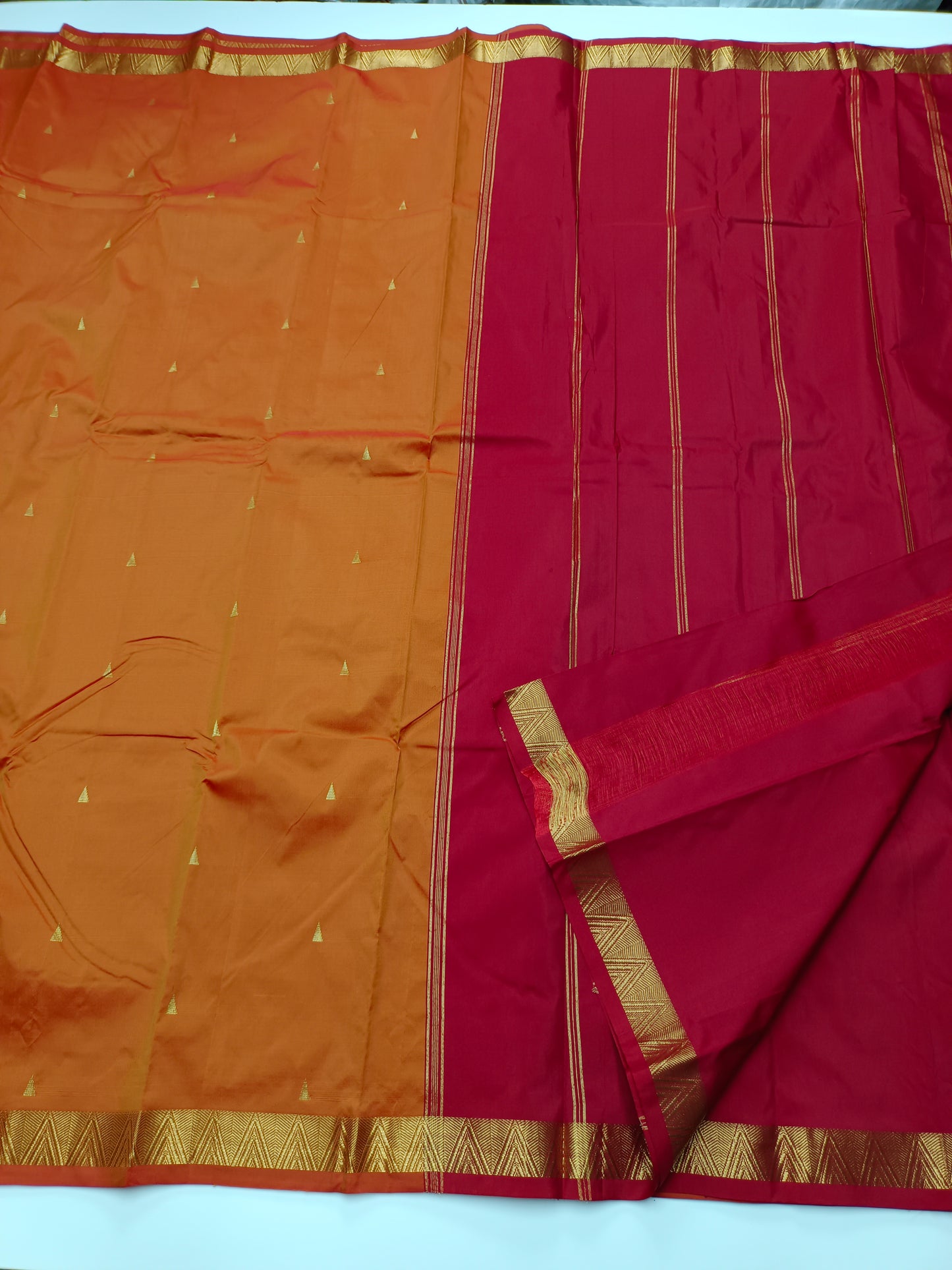 MINI MOLKALMURU SILK SAREE