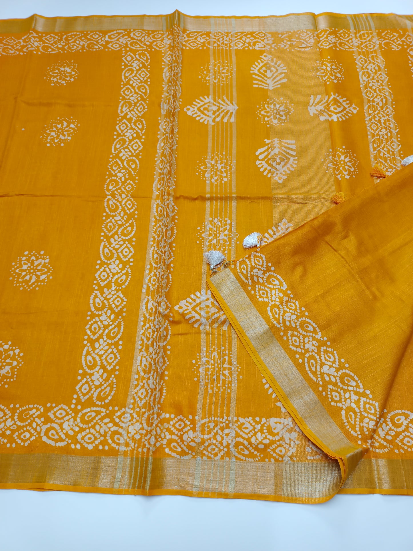 FANCY LENIN SAREE
