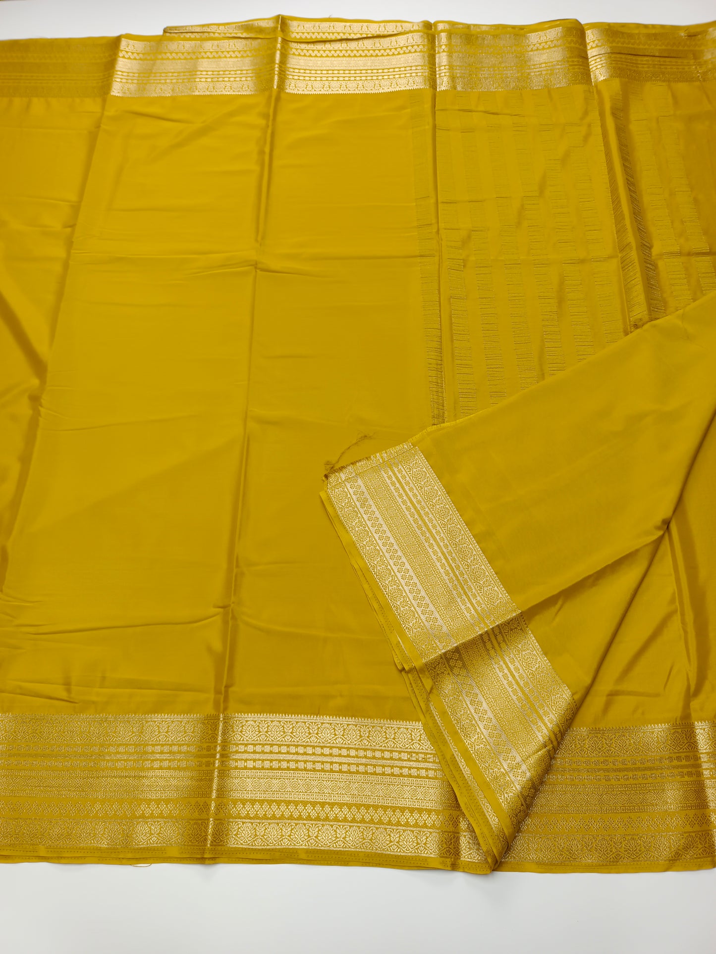 SEMI CREPE SILK SAREE