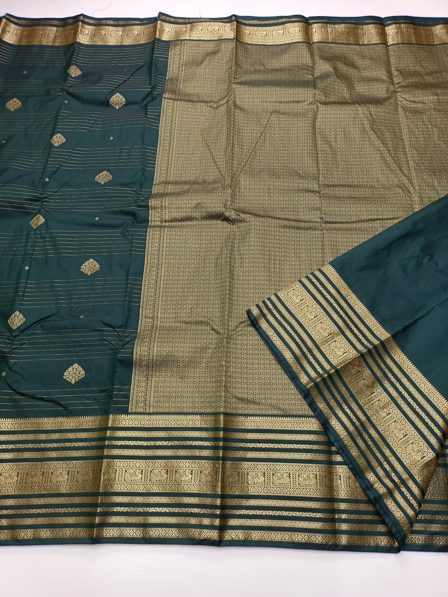 KANCHIPURAM SEMI SILK SAREE