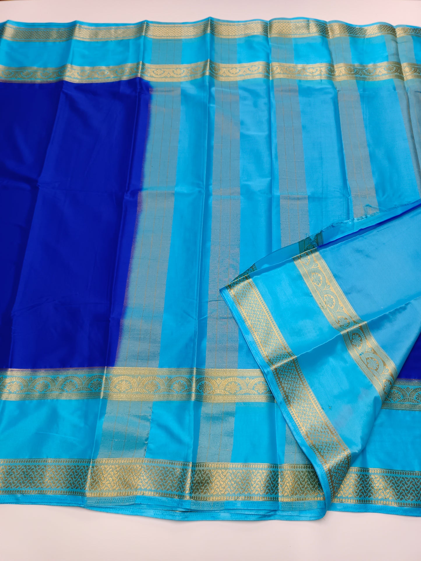ART CREPE SAREE