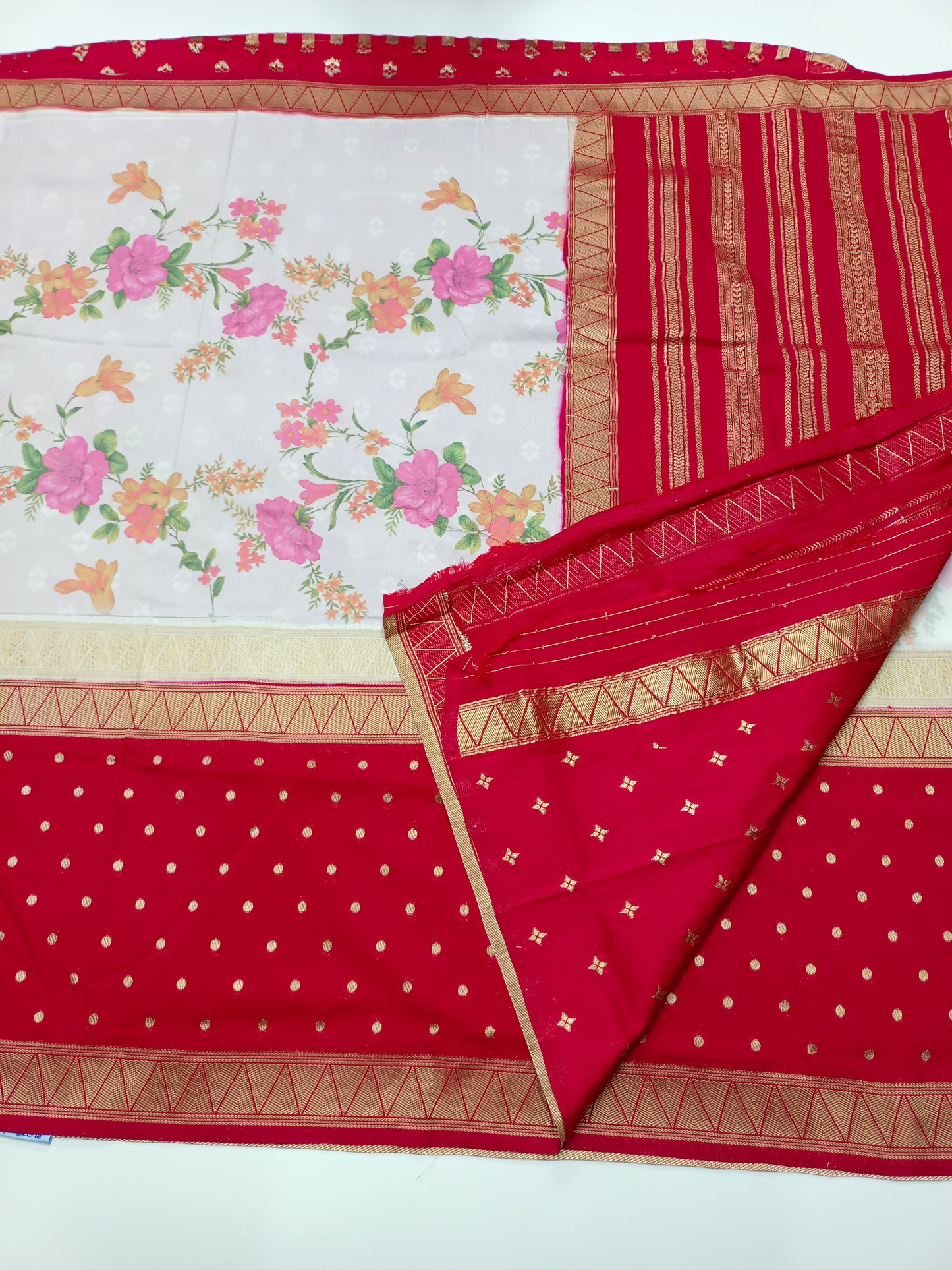 2D PRINTED CREPE SILK SAREE