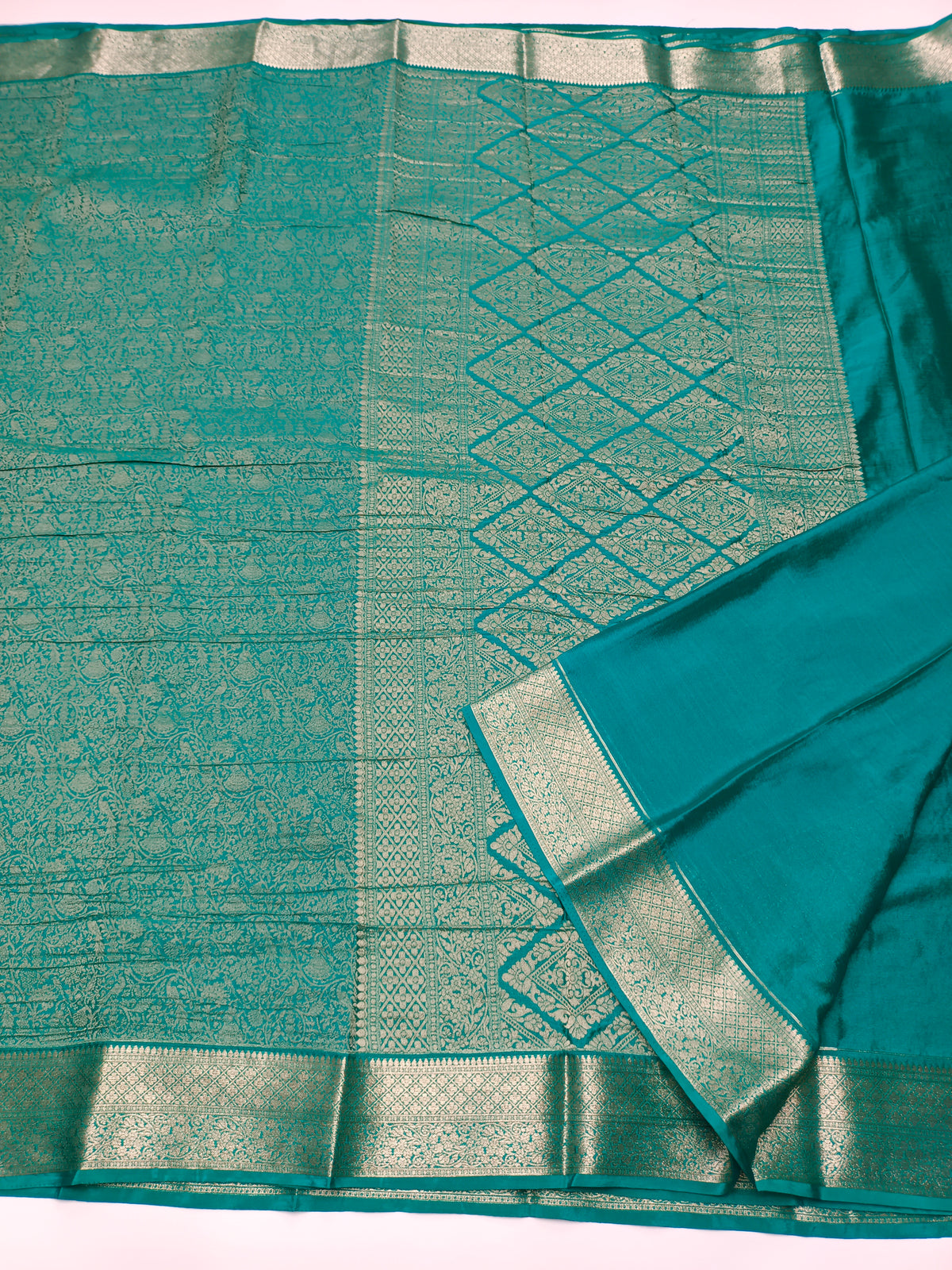 FANCY CRUSH CHIFFON SAREE