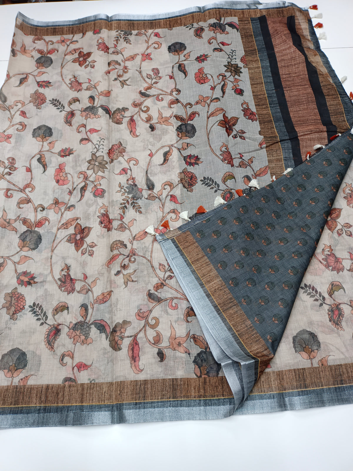 FANCY LENIN SAREE