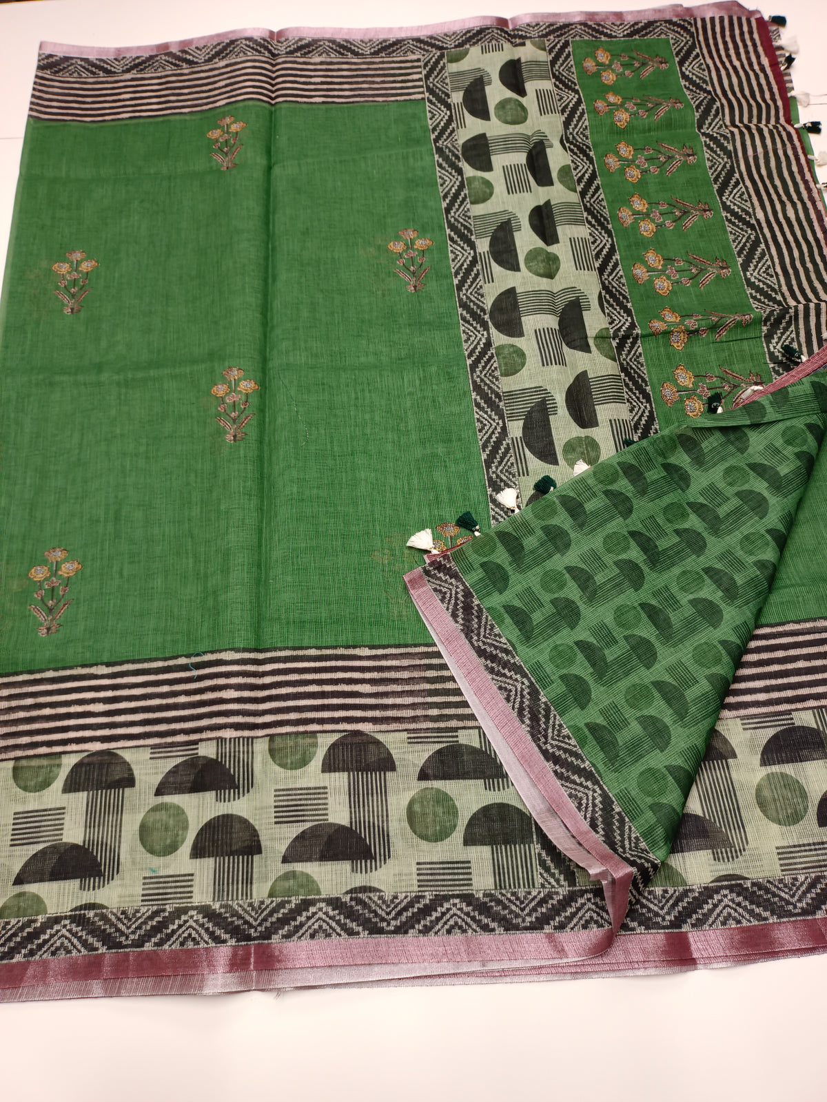 FANCY LENIN SAREE