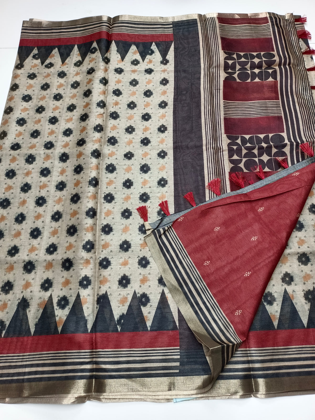 FANCY LENIN SAREE