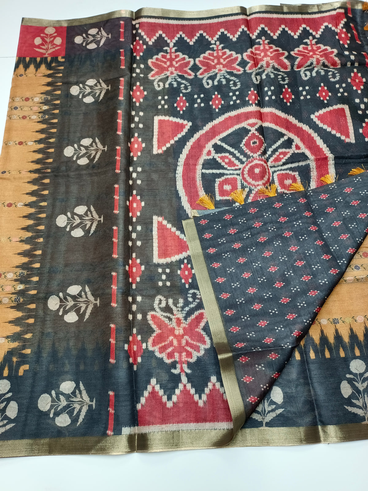 FANCY LENIN SAREE