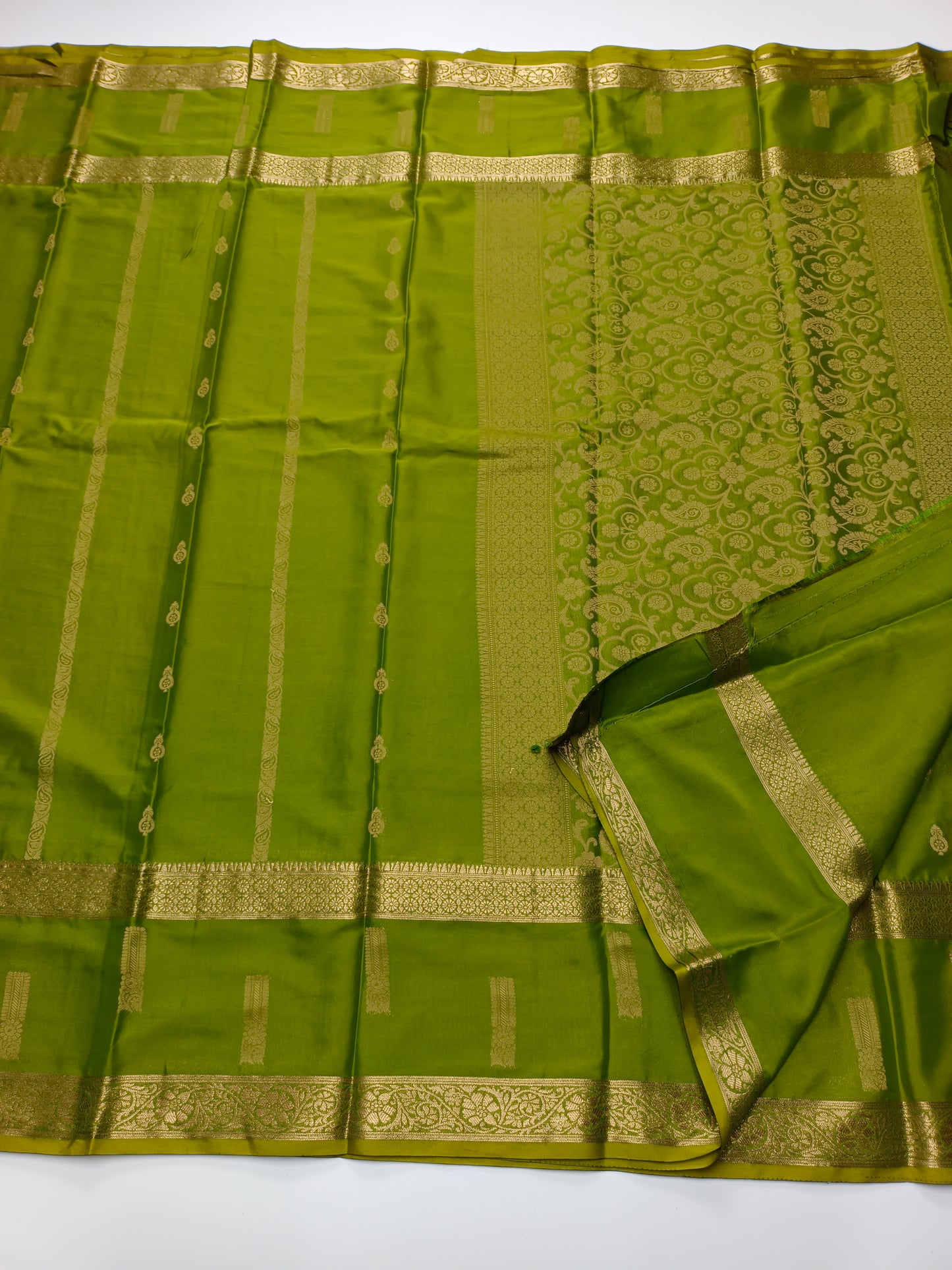 SEMI CREPE SILK SAREE