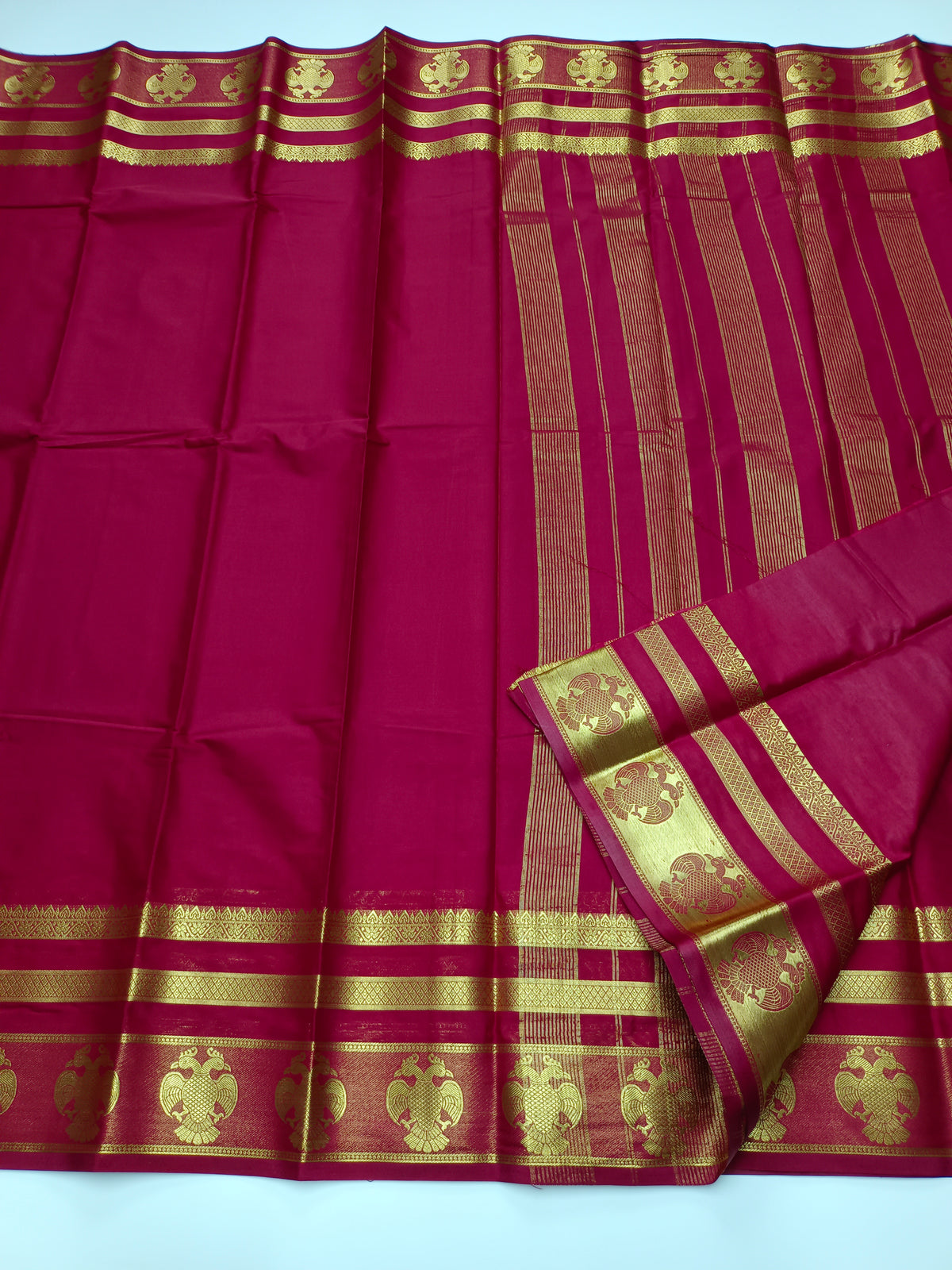 ART CRPE SAREE