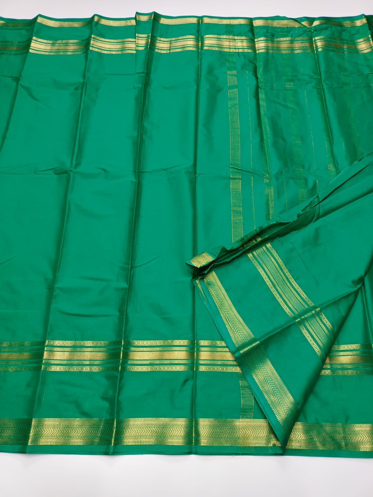 ART CREPE SAREE