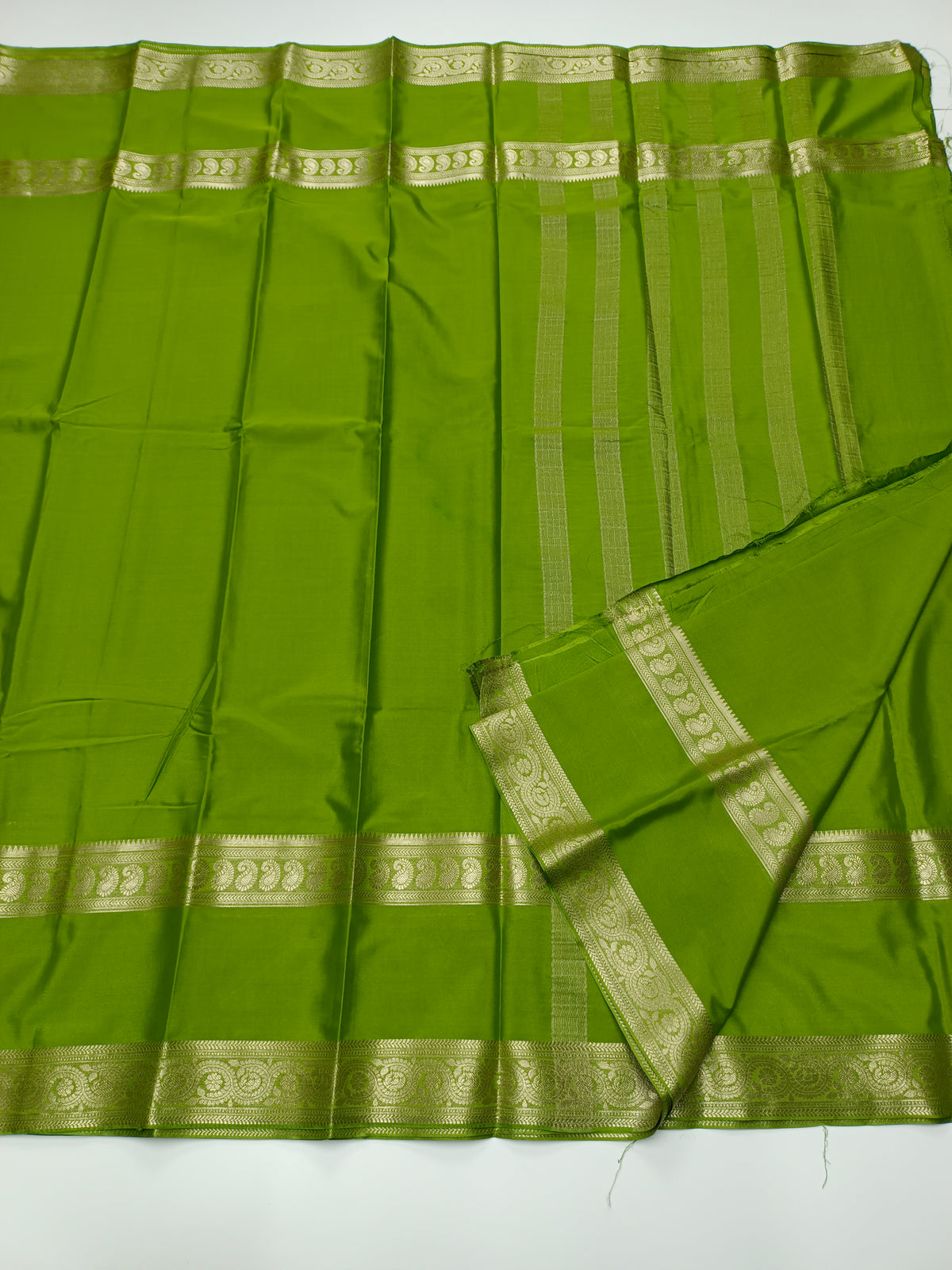 ART CREPE SAREE