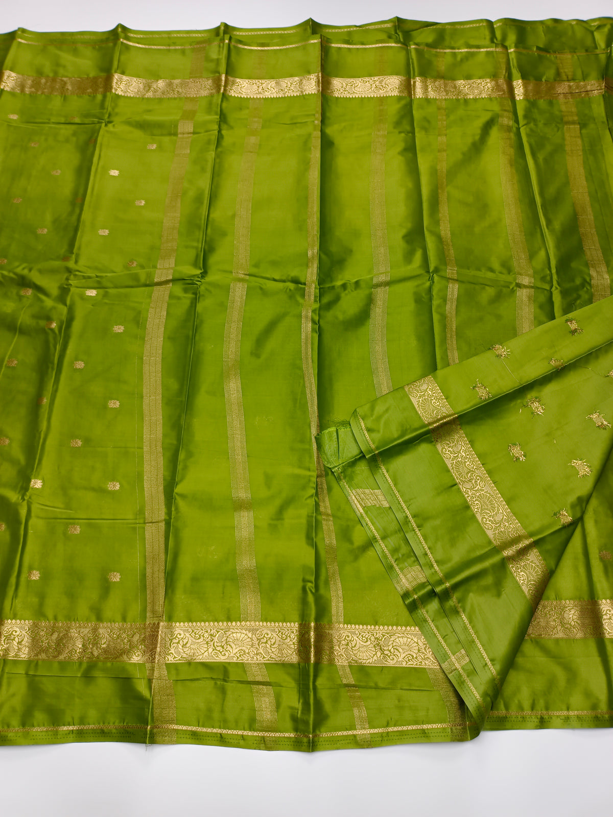 ART CREPE SAREE