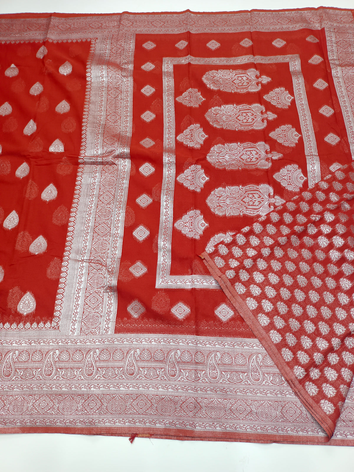 SEMI KADDI GEORGETTE SAREE
