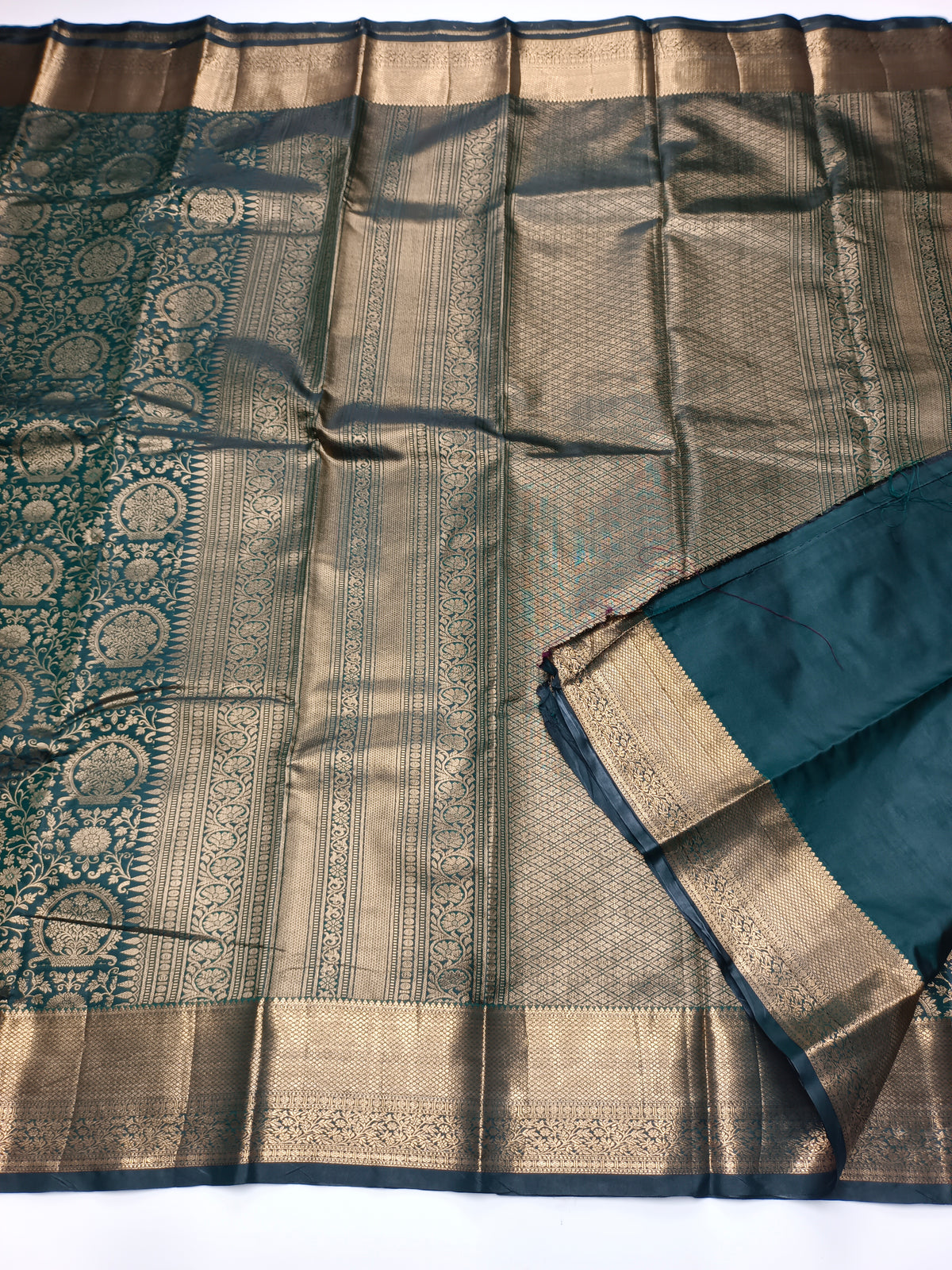 KANCHIPURAM SEMI SILK SAREE