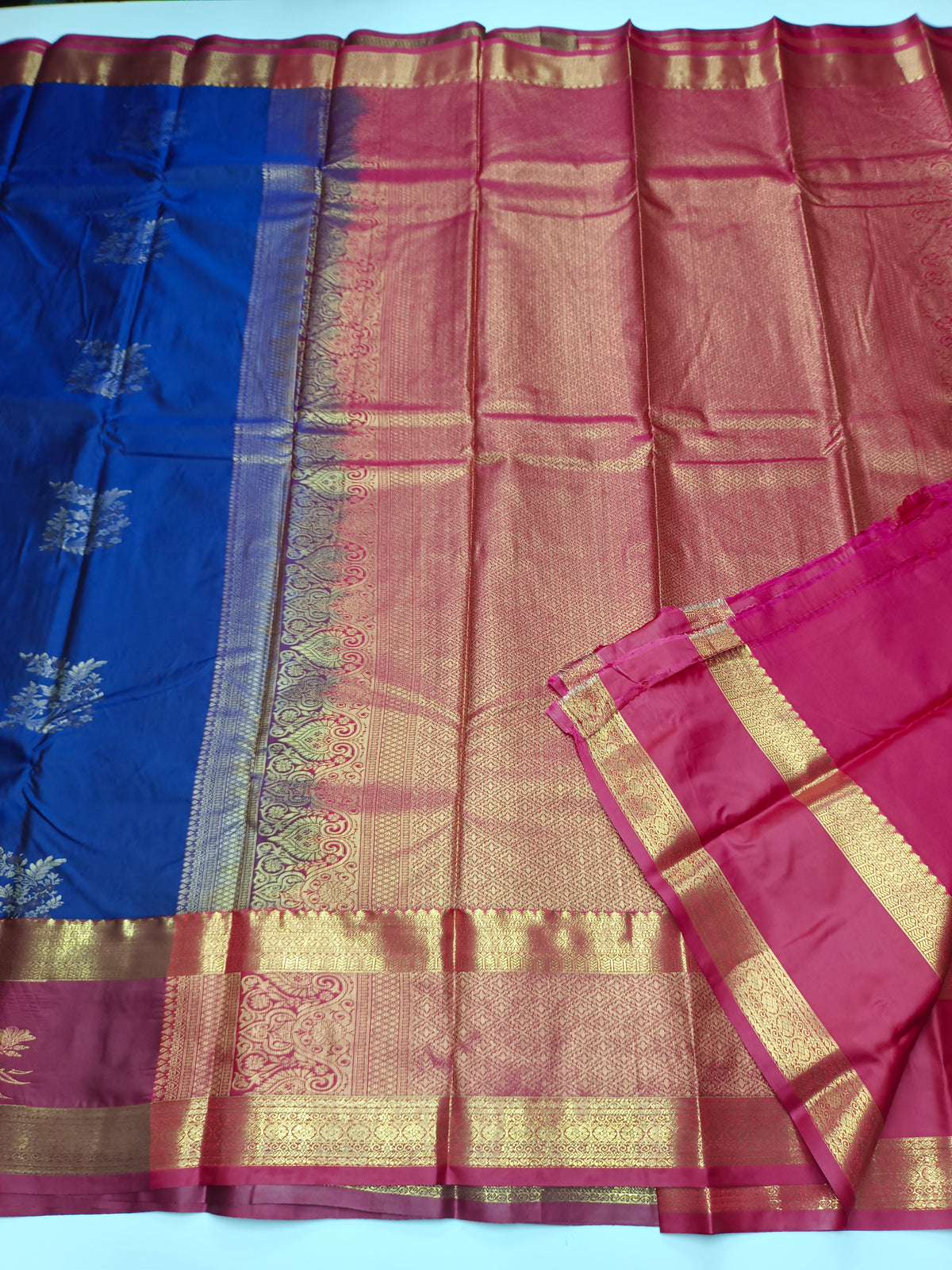 KANCHIPURAM SEMI SILK SAREE