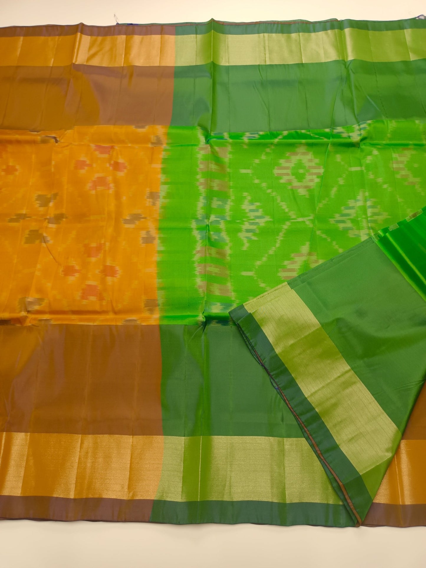 ART SILK SAREE - B S CHANNABASAPPA & SONS